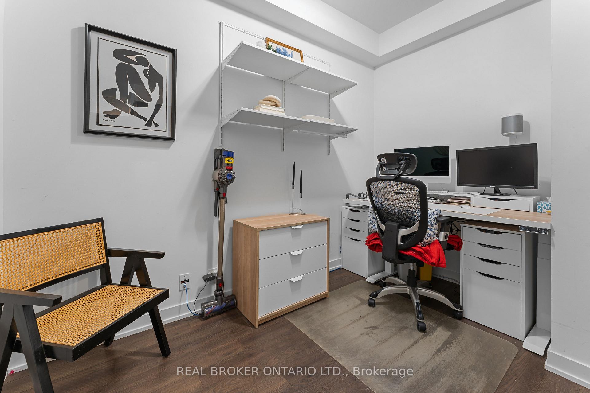 Photo 10 of Unit 405, 10 Park Lawn Road, Etobicoke, Mimico — HOMEH