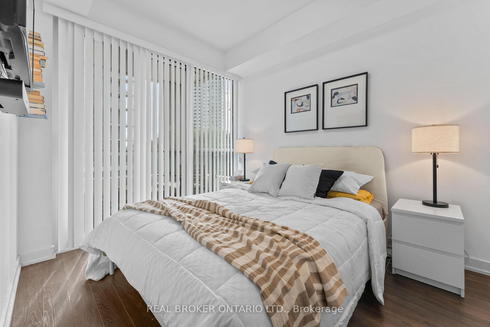 Photo 12 of Unit 405, 10 Park Lawn Road, Etobicoke, Mimico — HOMEH
