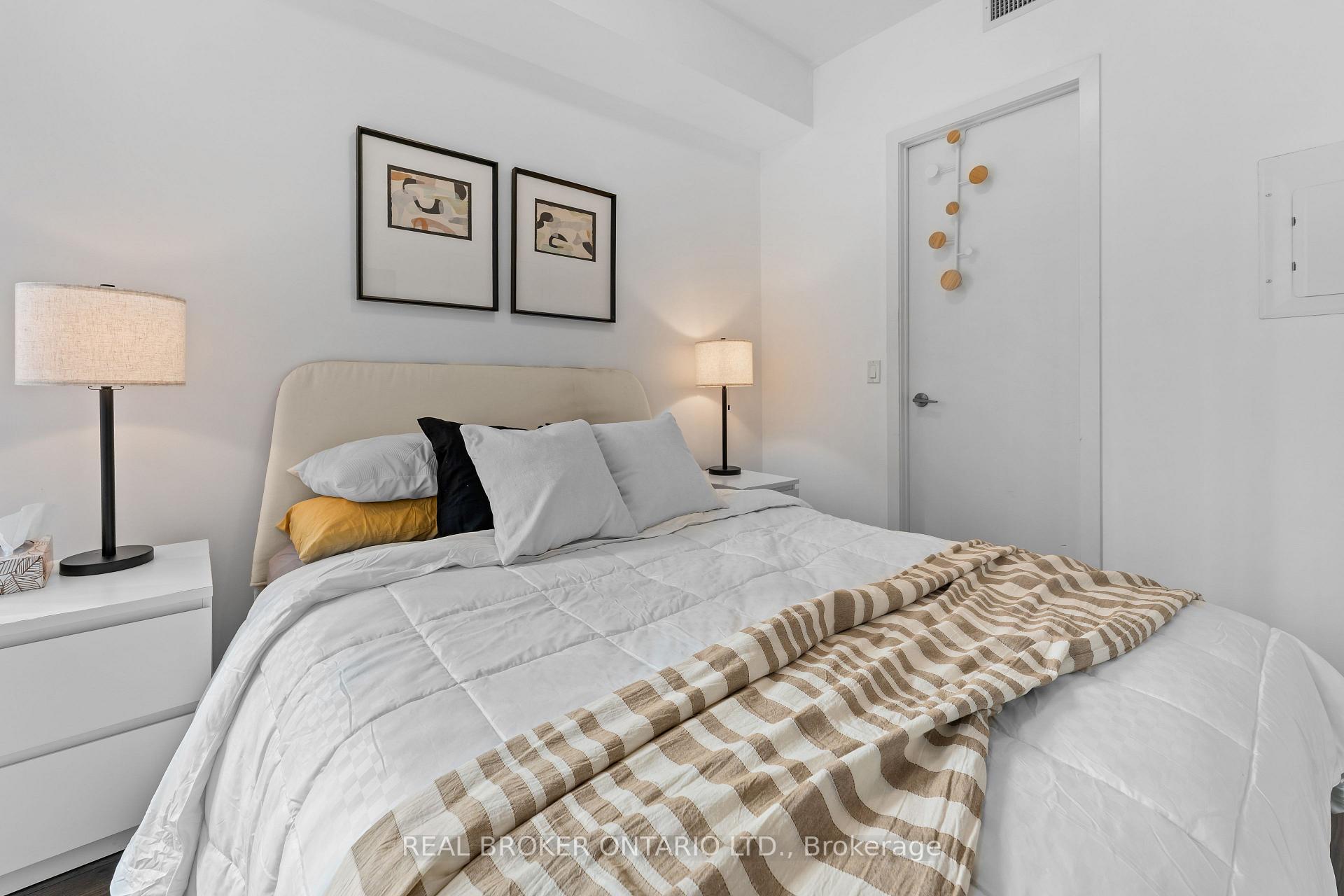 Photo 13 of Unit 405, 10 Park Lawn Road, Etobicoke, Mimico — HOMEH