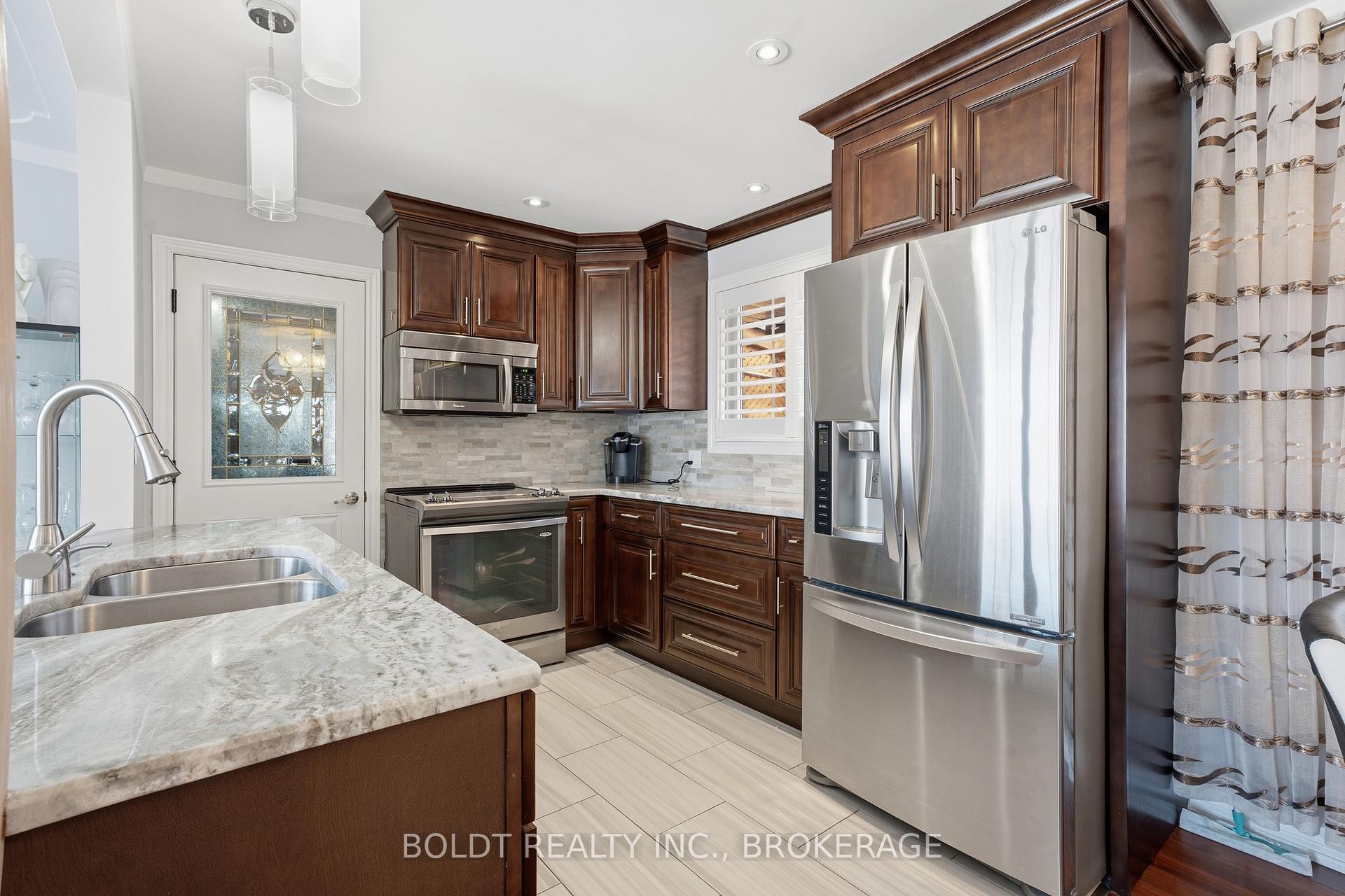 Photo 17 of 628 Vine Street, St. Catharines, Vine/Linwell — HOMEH