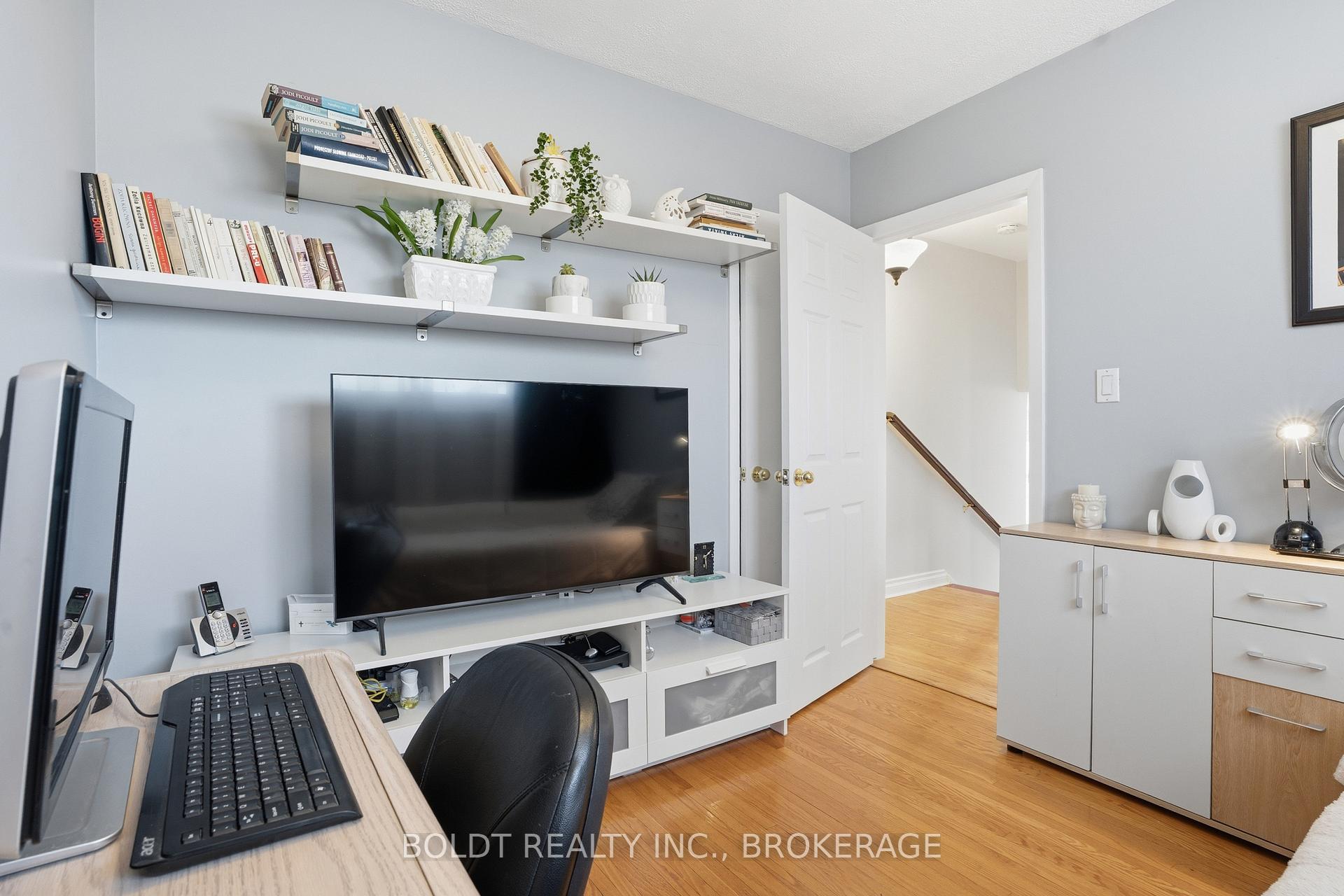 Photo 23 of 628 Vine Street, St. Catharines, Vine/Linwell — HOMEH