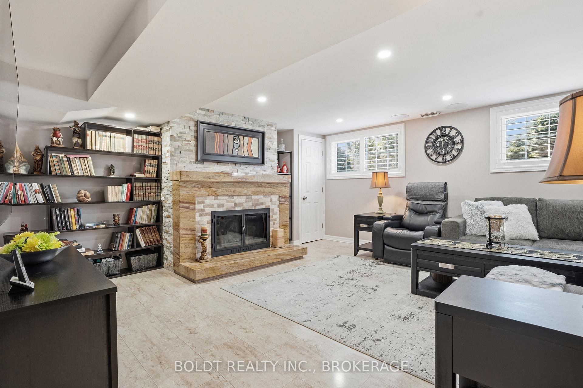 Photo 33 of 628 Vine Street, St. Catharines, Vine/Linwell — HOMEH