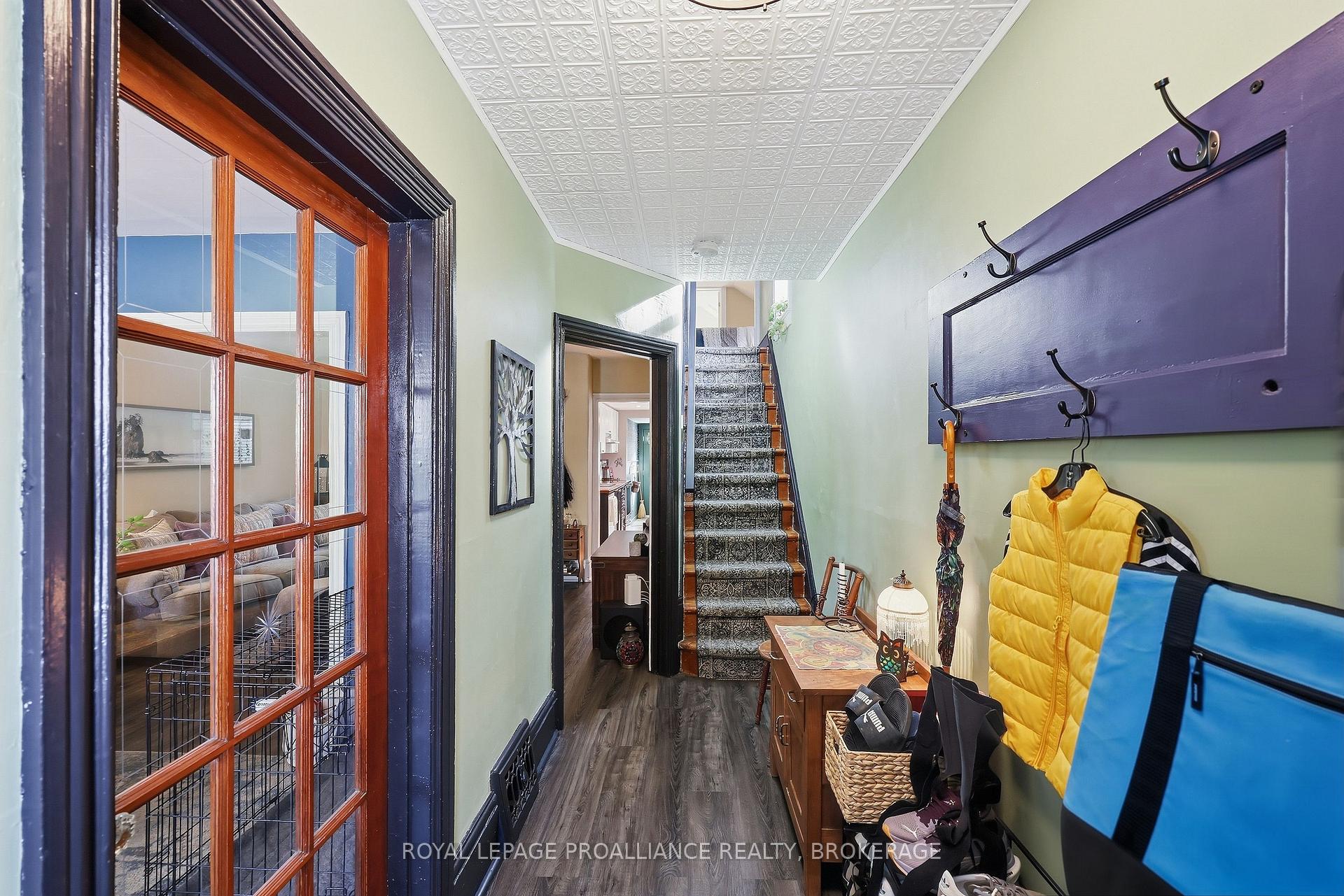Photo 23 of 535 Albert Street, Kingston, East of Sir John A. Blvd — HOMEH