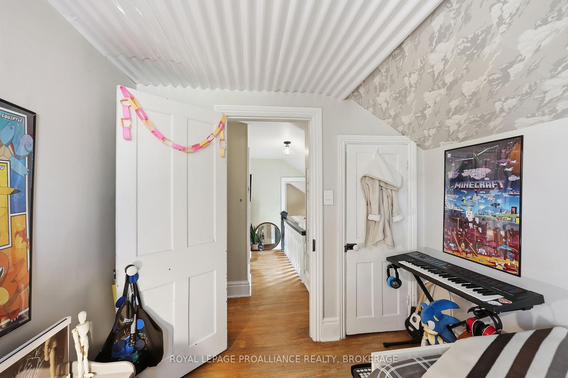 Photo 42 of 535 Albert Street, Kingston, East of Sir John A. Blvd — HOMEH