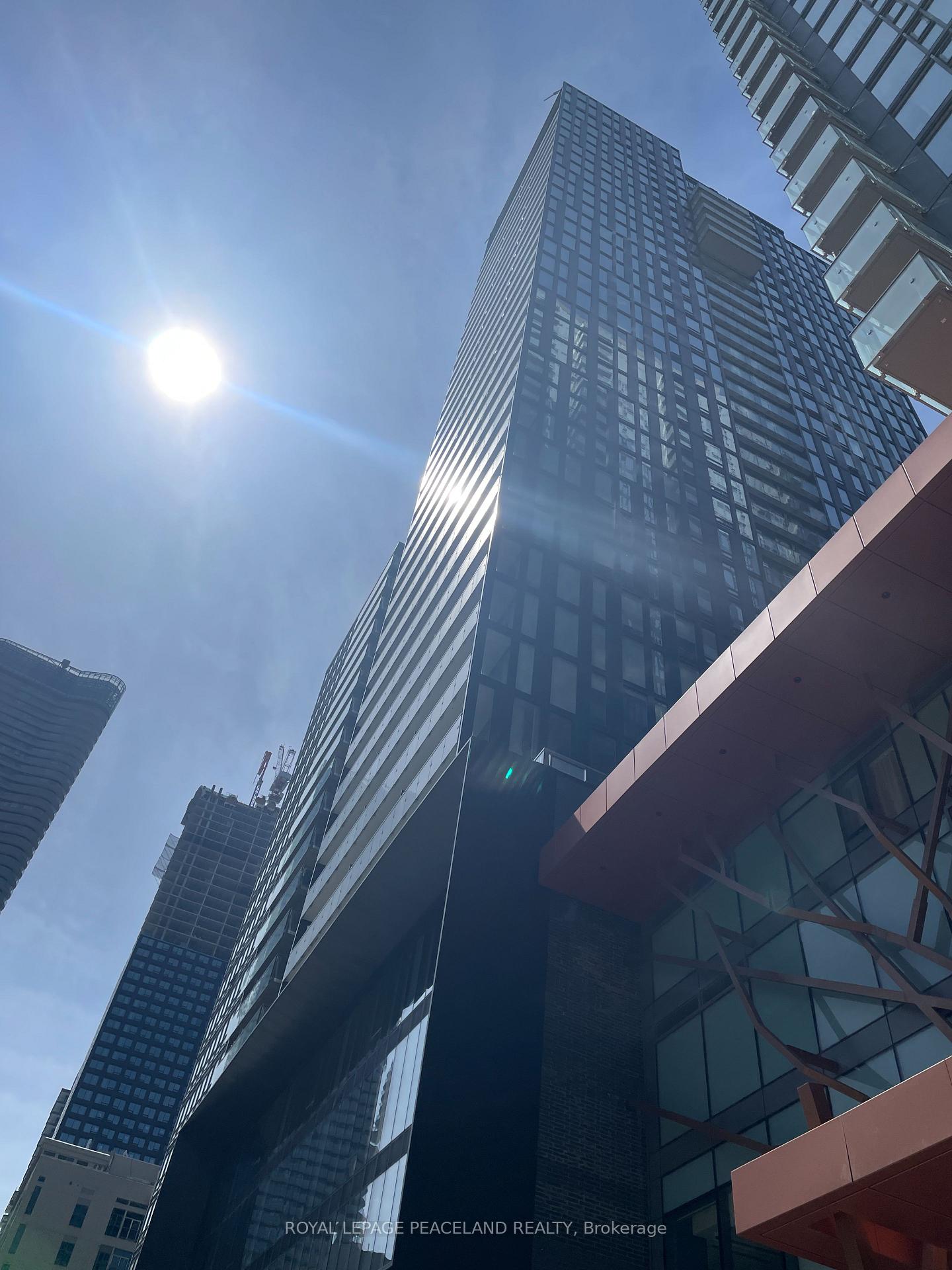 Photo 2 of Unit 3604, 28 Wellesley Street E, Toronto, Church-Yonge Corridor — HOMEH