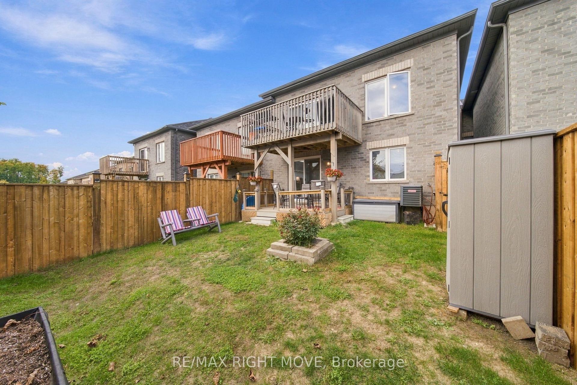 Photo 4 of 127 Isabella Drive, Orillia — HOMEH