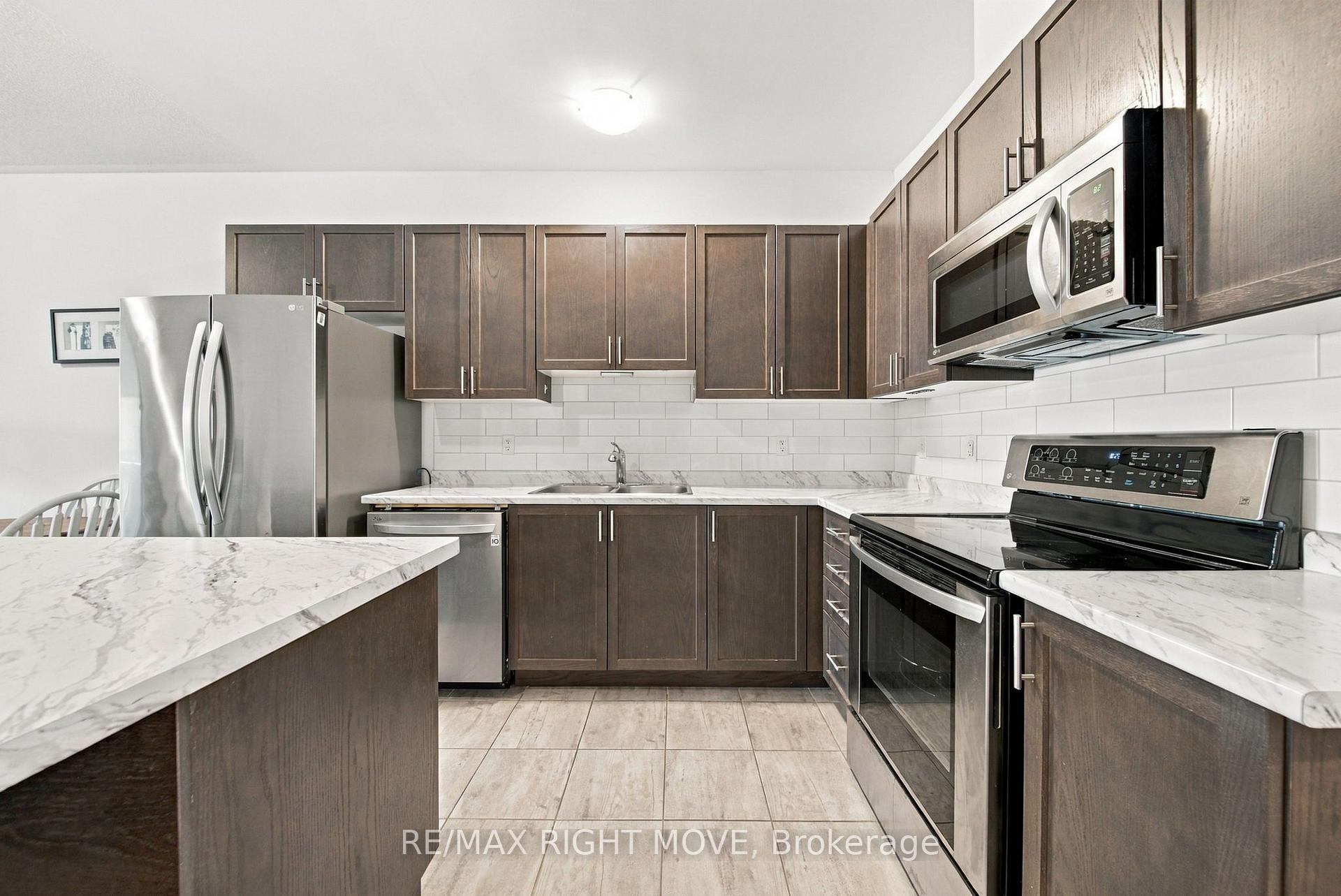 Photo 22 of 127 Isabella Drive, Orillia — HOMEH