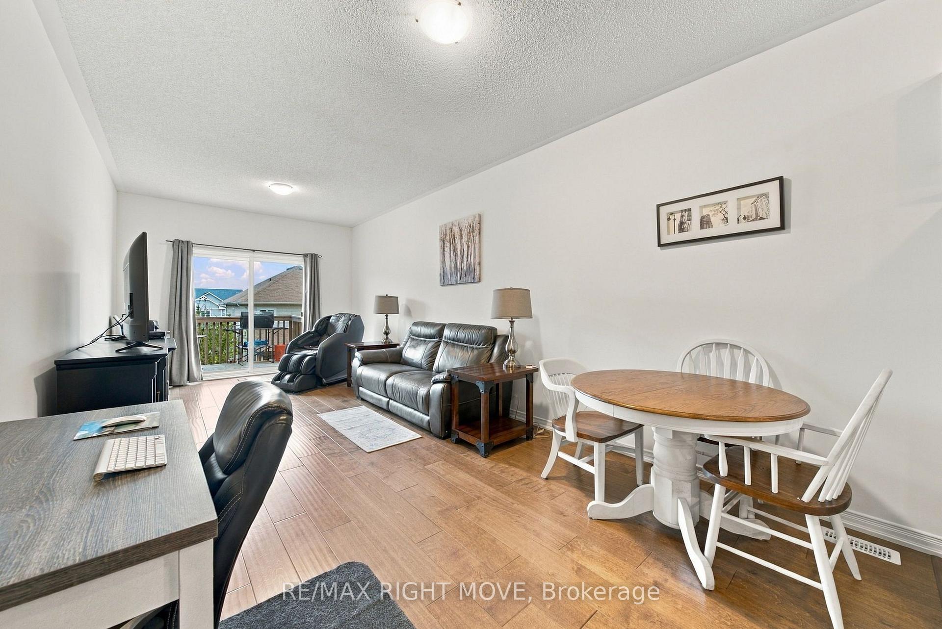 Photo 24 of 127 Isabella Drive, Orillia — HOMEH