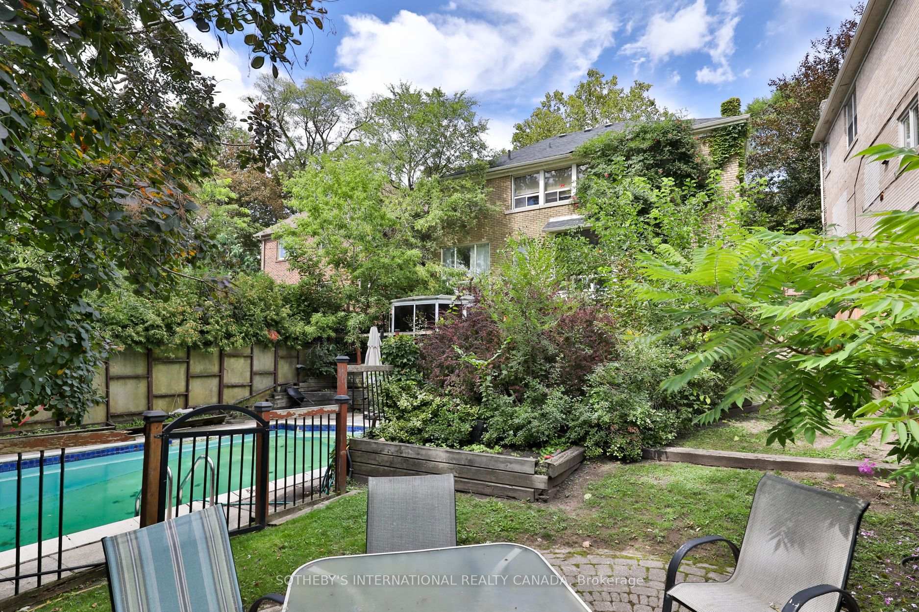 Photo 19 of 17 Wembley Road, Toronto, Forest Hill North — HOMEH