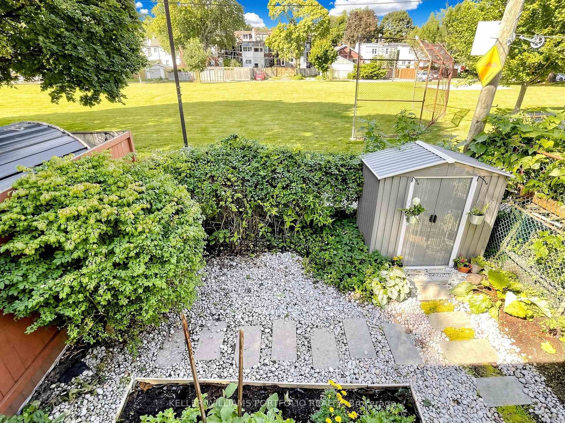 Photo 44 of 48 Hiltz Avenue, Toronto, South Riverdale — HOMEH