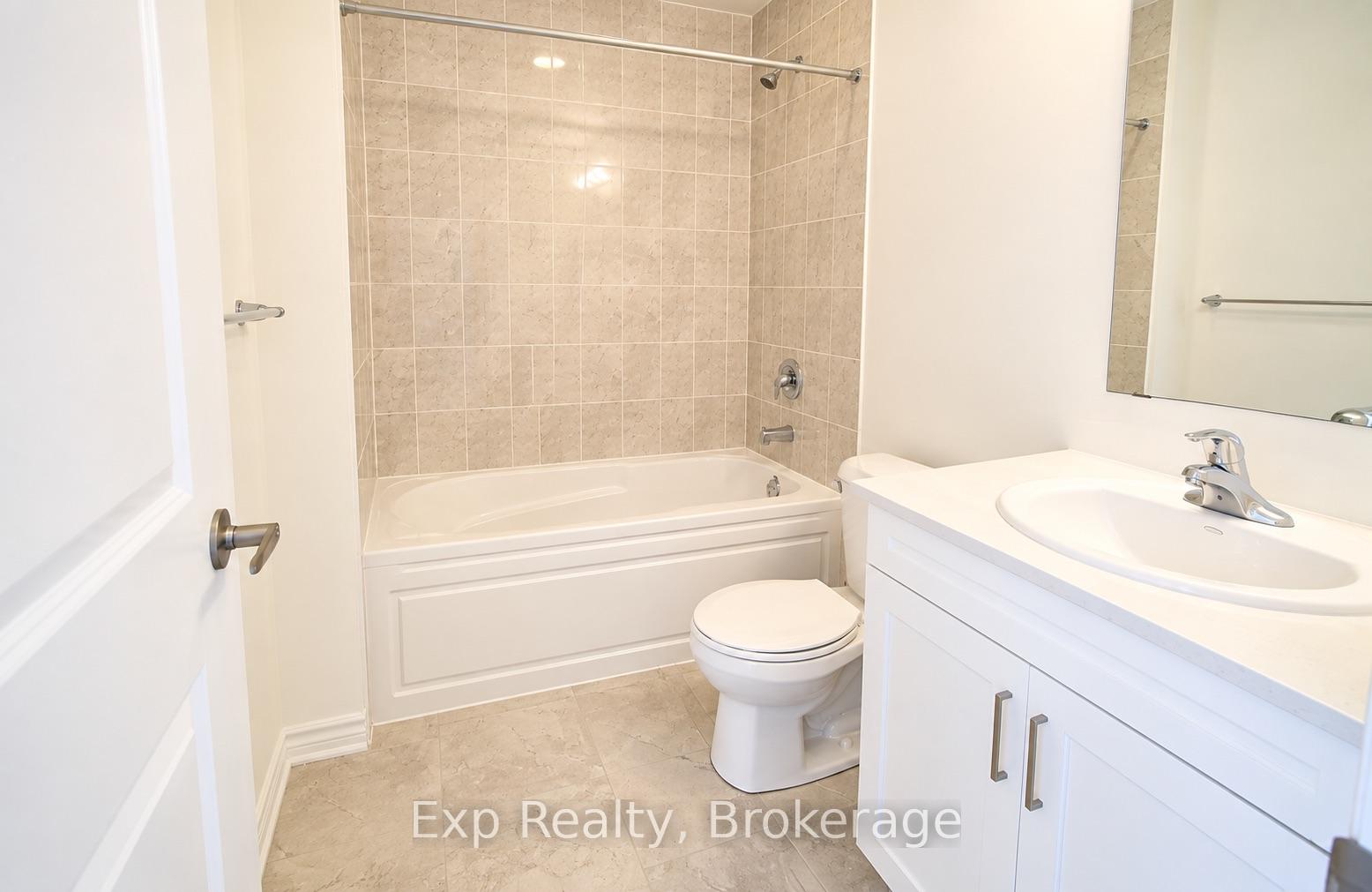 Photo 10 of 39 Lincoln Drive, Belleville, Belleville Ward — HOMEH
