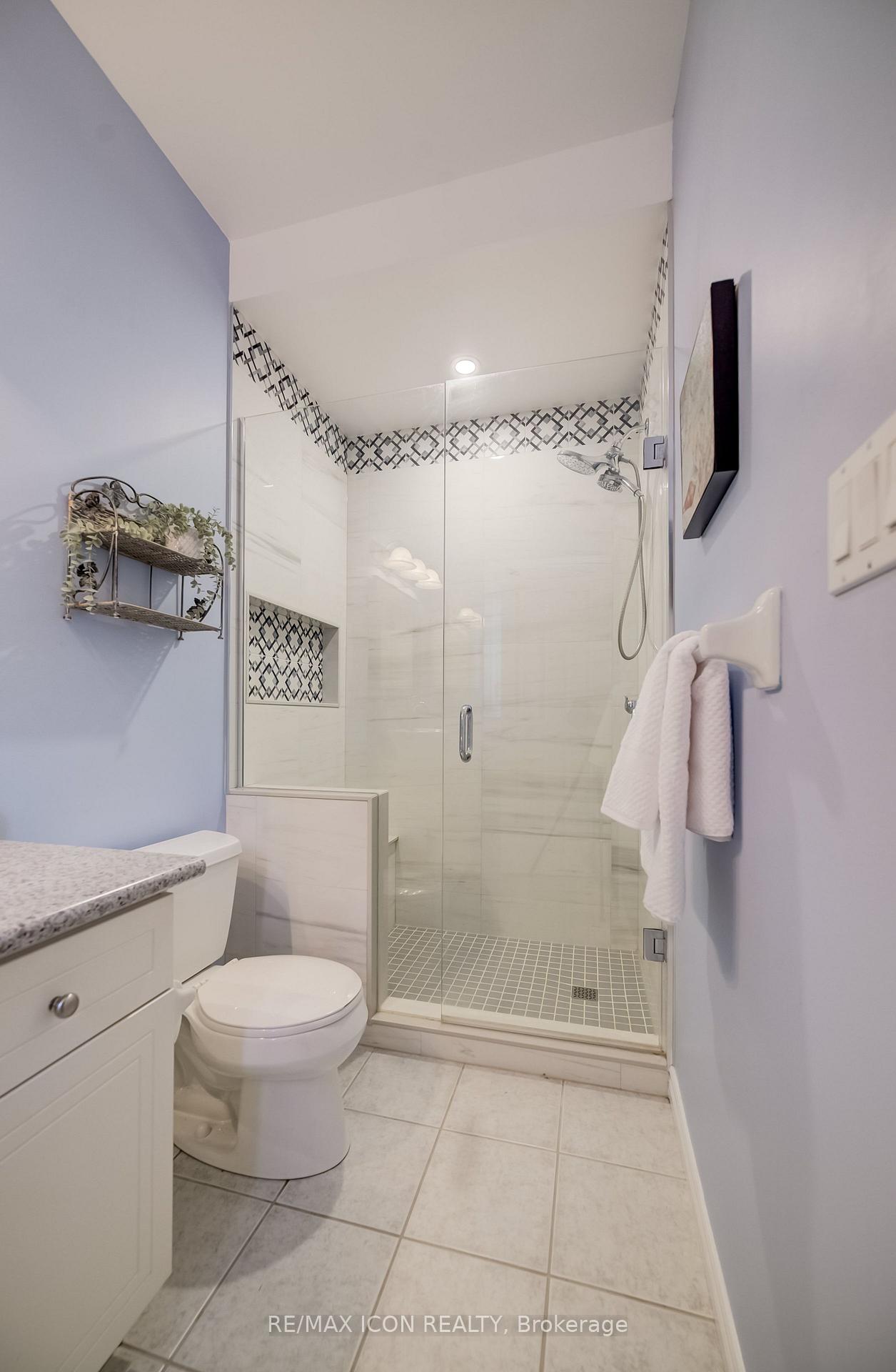 Photo 19 of 17 Kingsley Road, Halton Hills, Acton — HOMEH