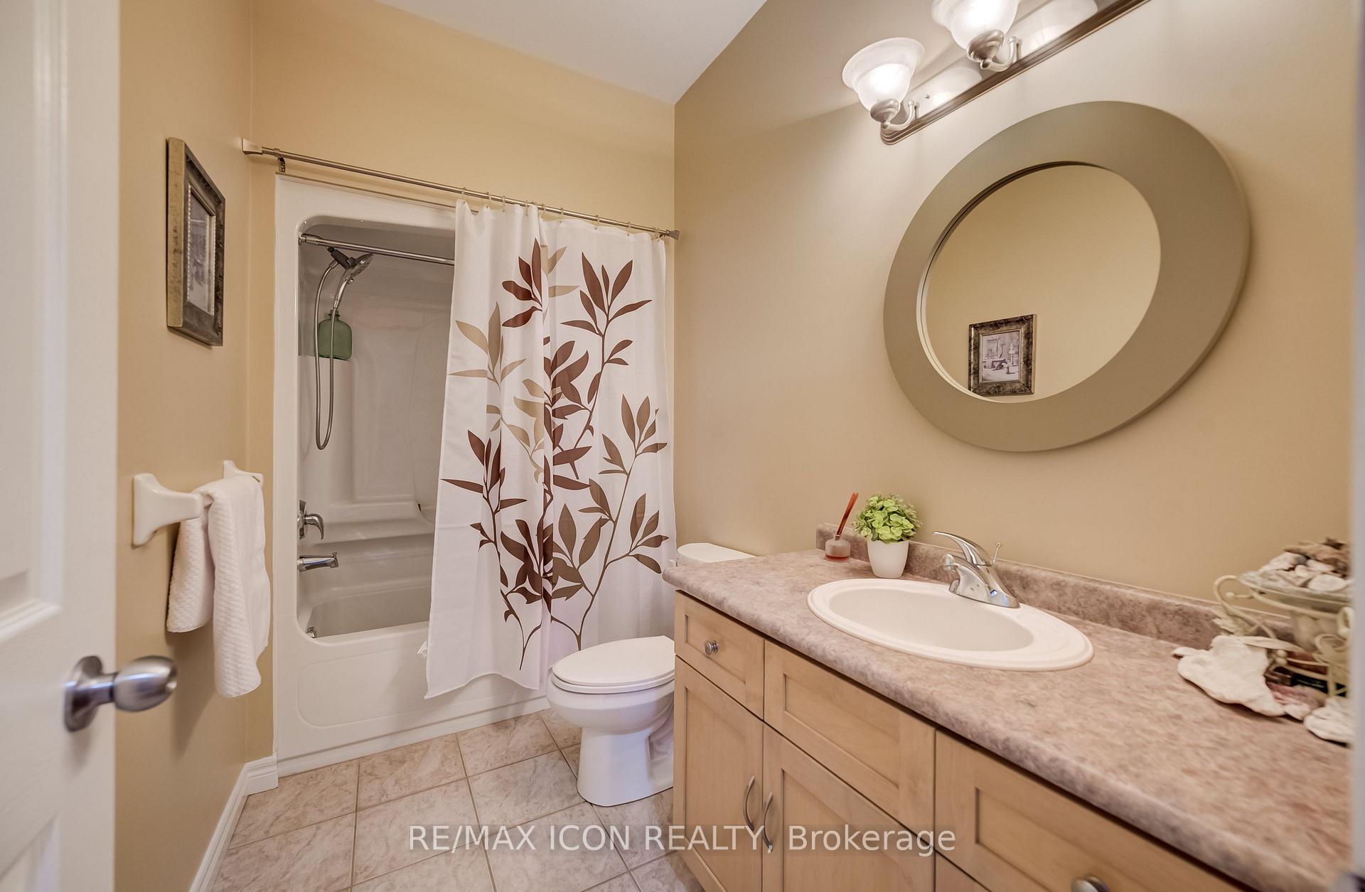 Photo 22 of 17 Kingsley Road, Halton Hills, Acton — HOMEH