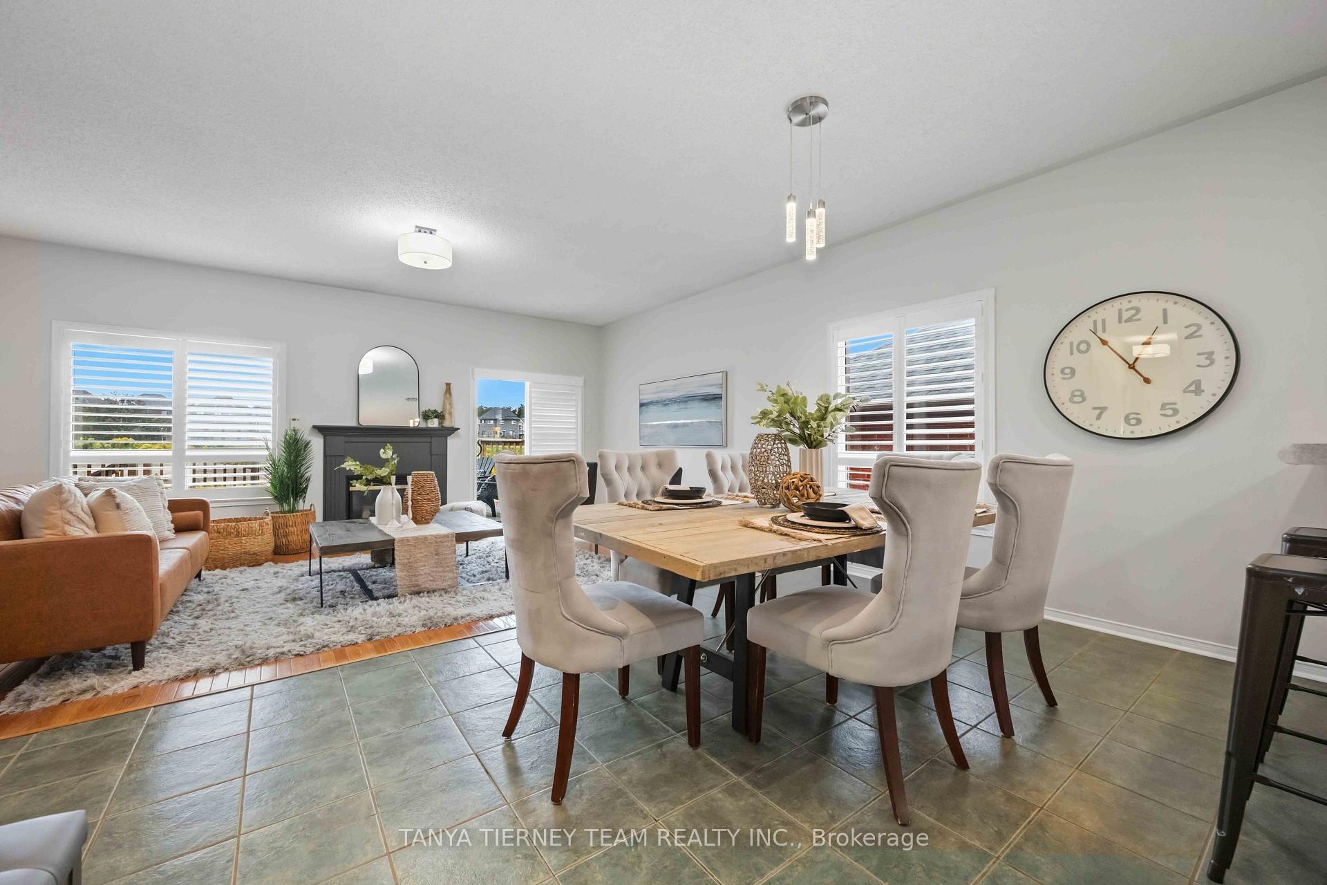 Photo 14 of 28 Perryview Drive, Scugog, Port Perry — HOMEH