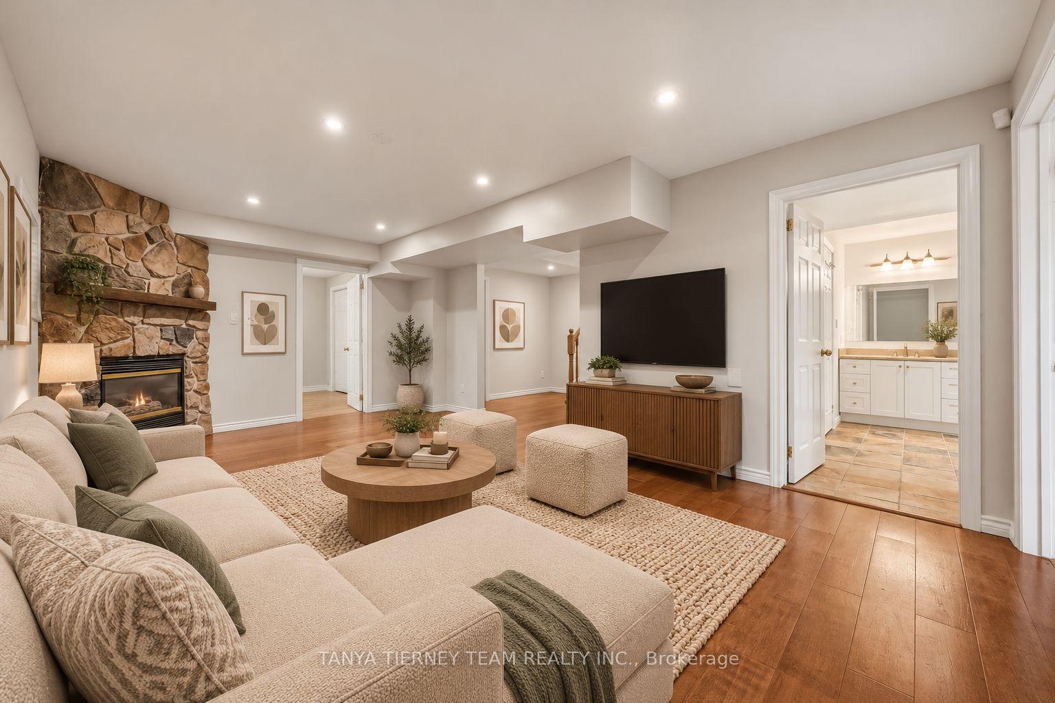 Photo 31 of 28 Perryview Drive, Scugog, Port Perry — HOMEH