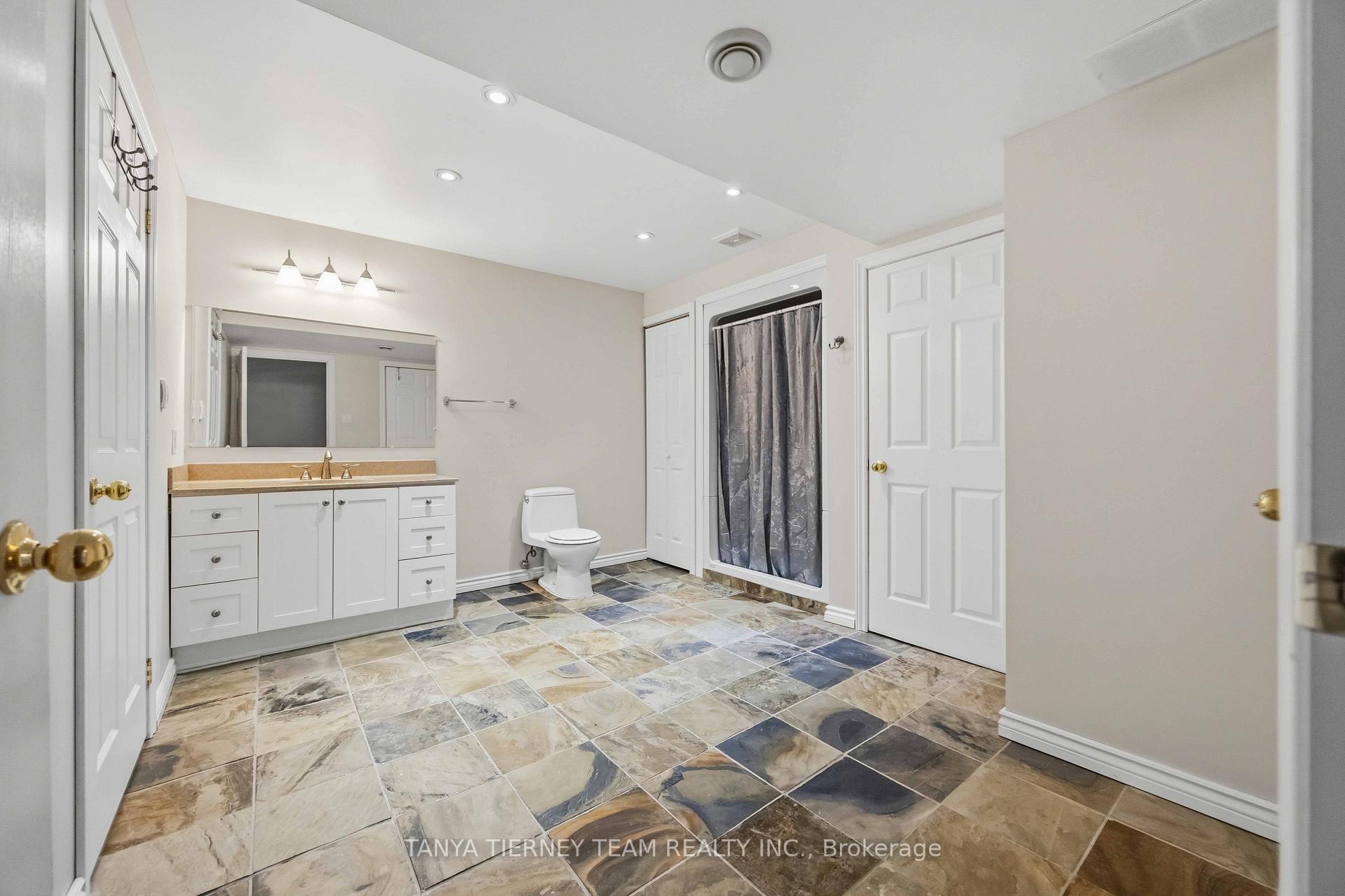 Photo 34 of 28 Perryview Drive, Scugog, Port Perry — HOMEH