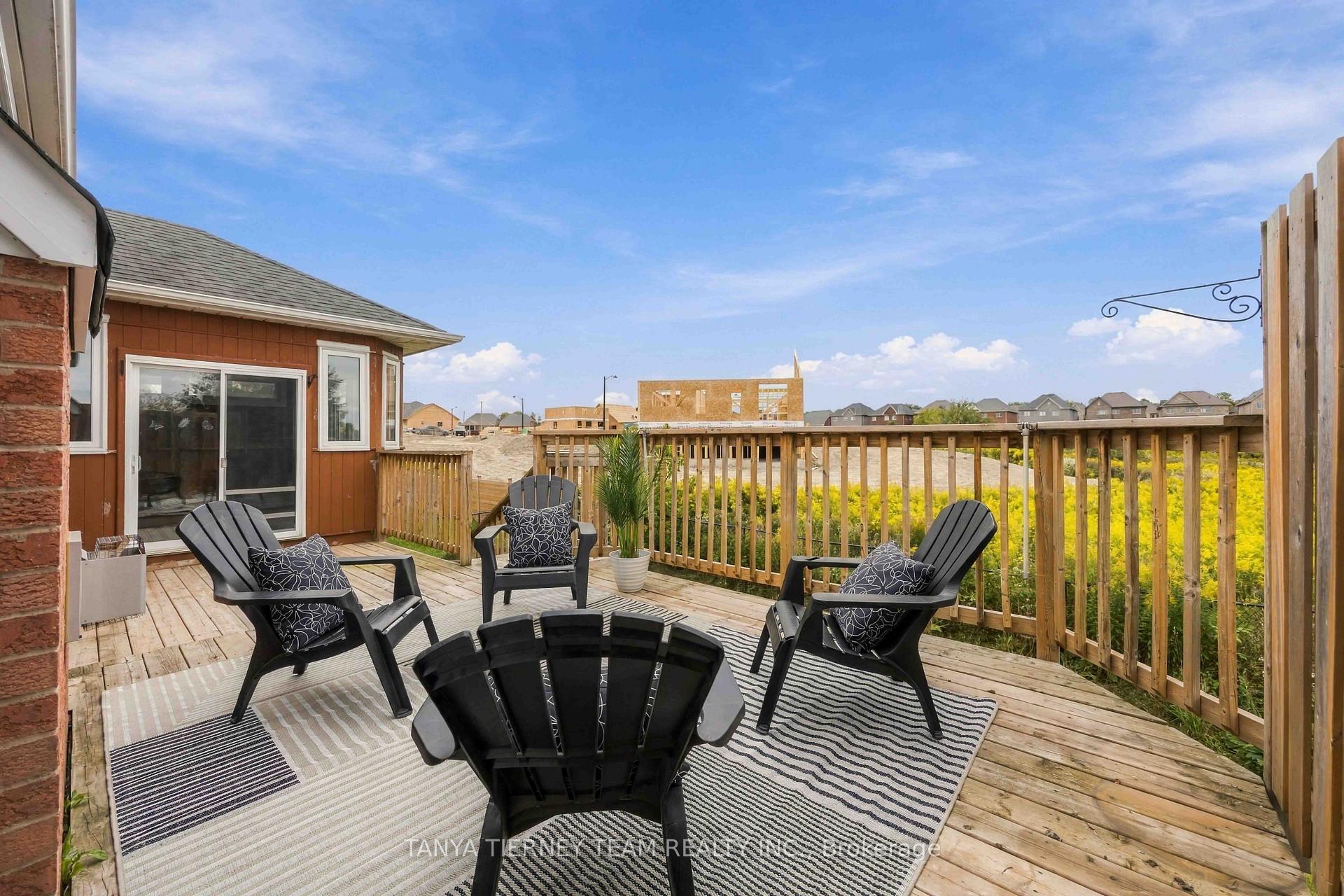 Photo 40 of 28 Perryview Drive, Scugog, Port Perry — HOMEH