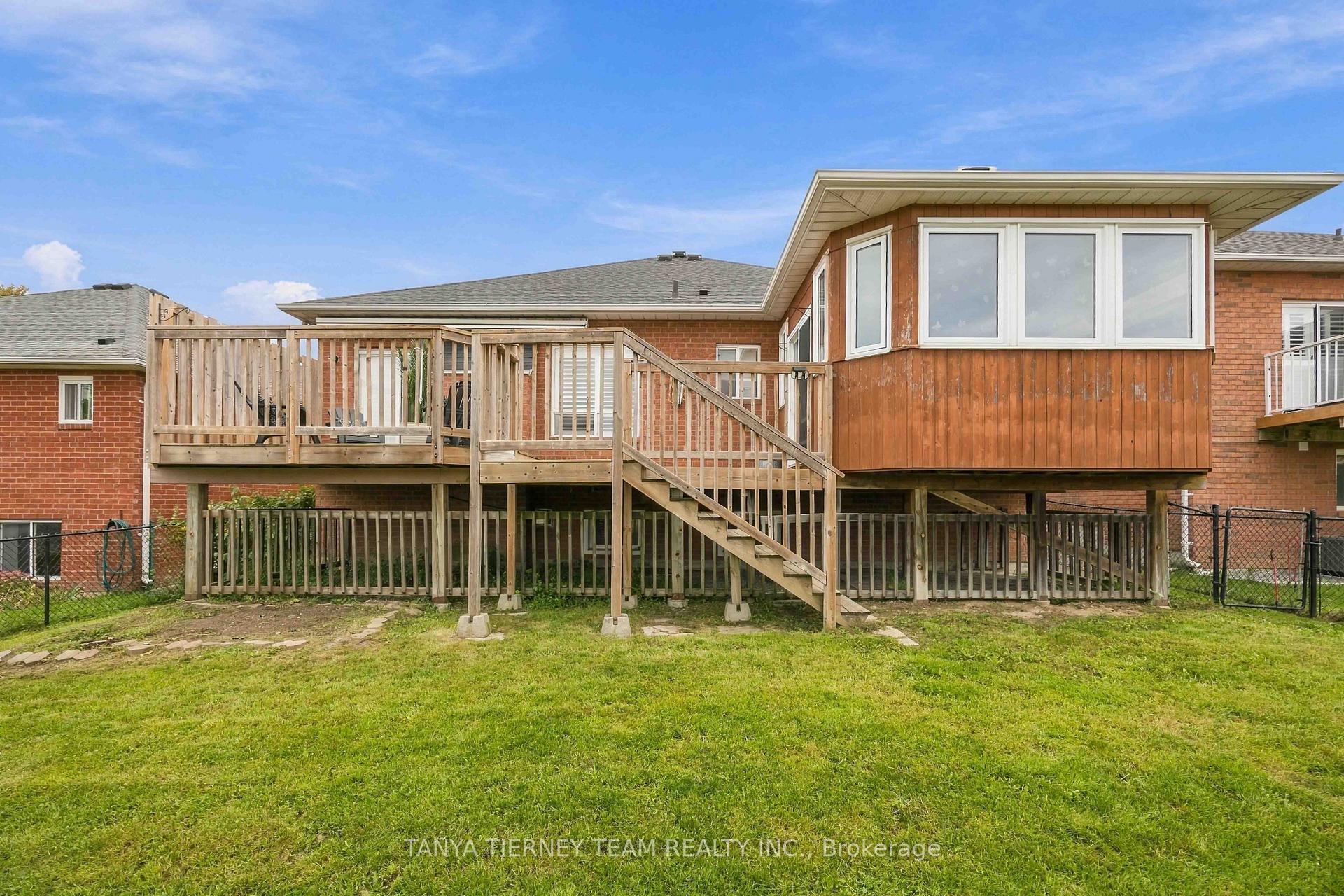Photo 44 of 28 Perryview Drive, Scugog, Port Perry — HOMEH