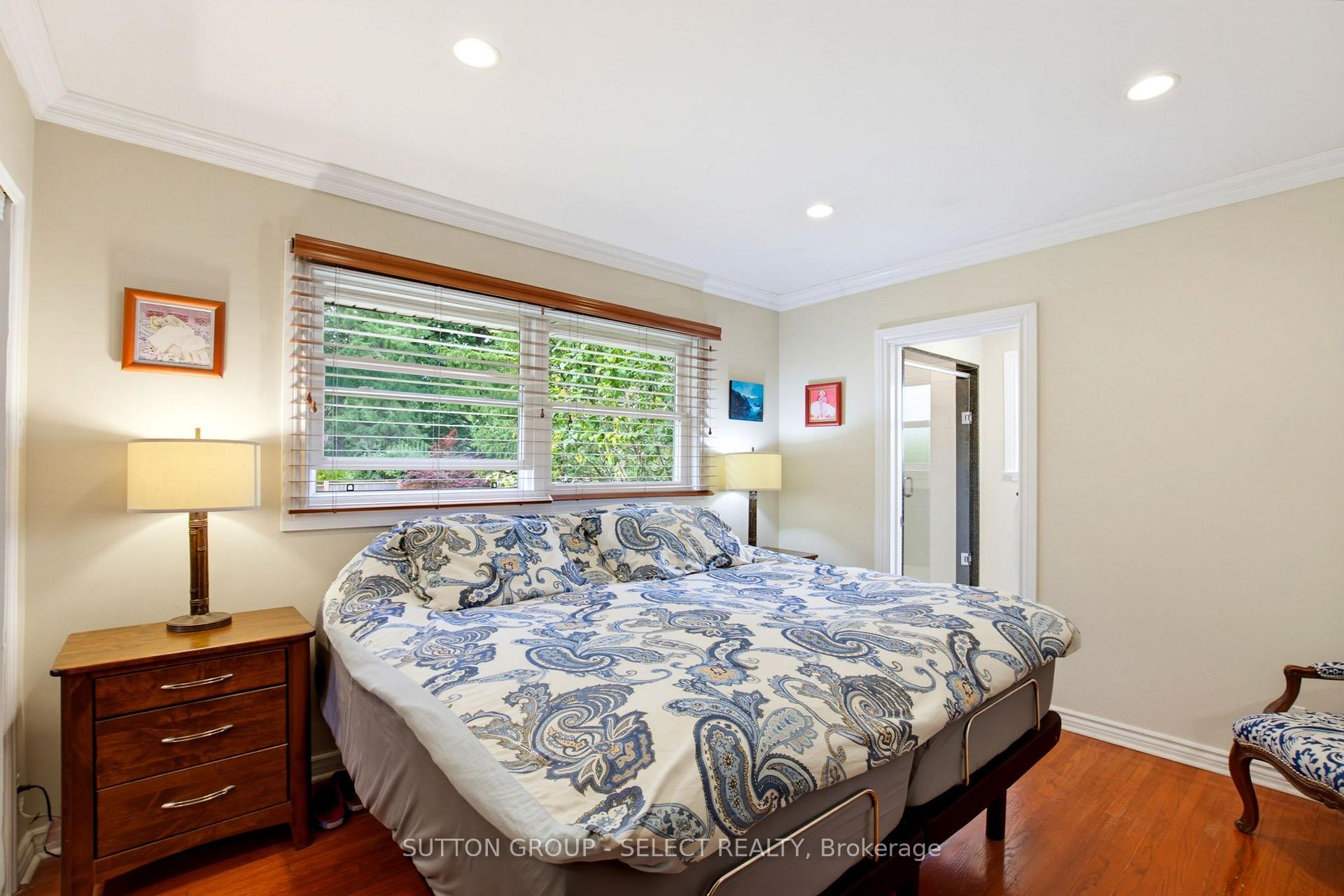 Photo 20 of 61 Daleview Crescent, London, North G — HOMEH