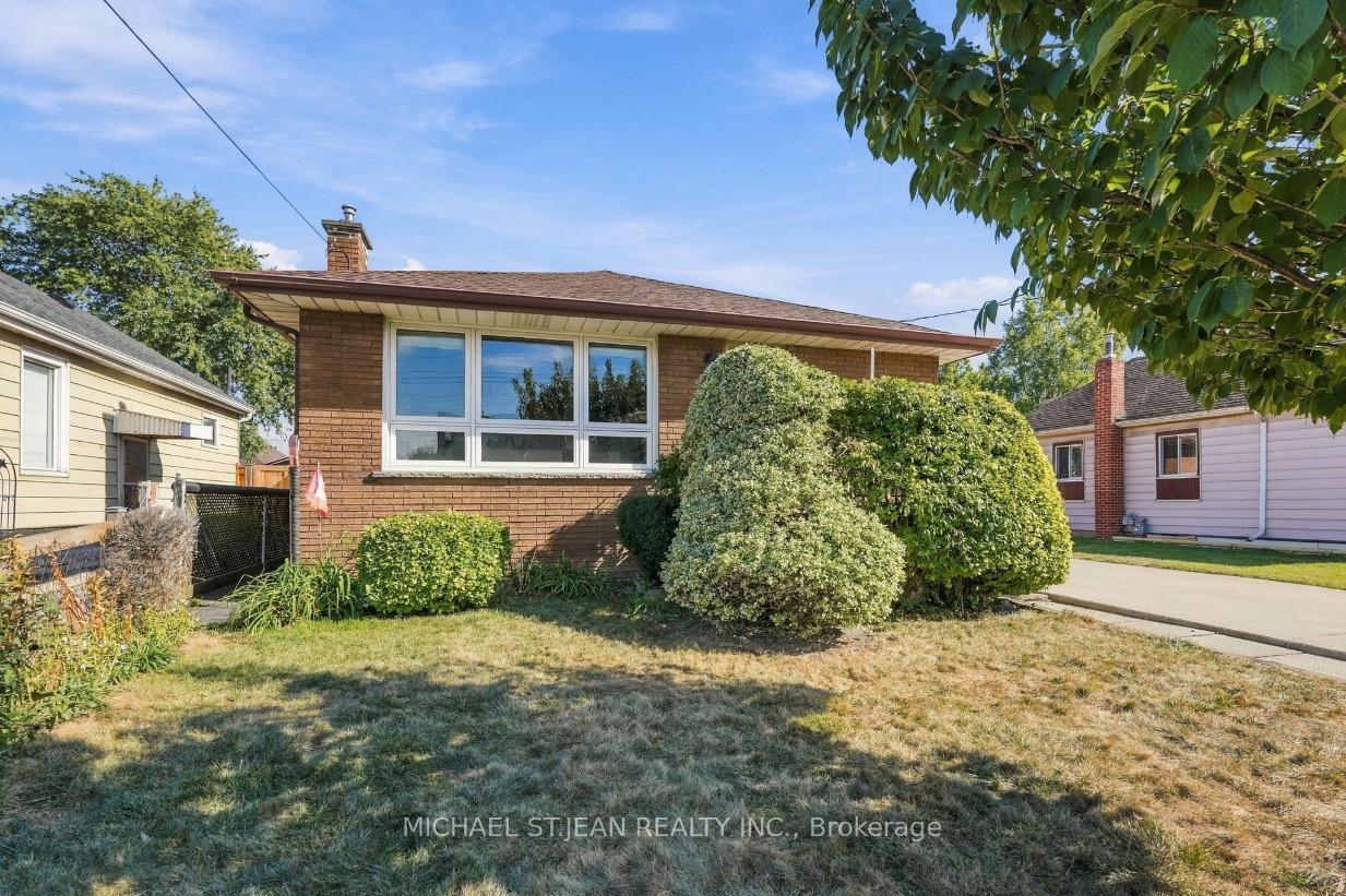 Photo 2 of 234 Normanhurst Avenue, Hamilton, Normanhurst — HOMEH