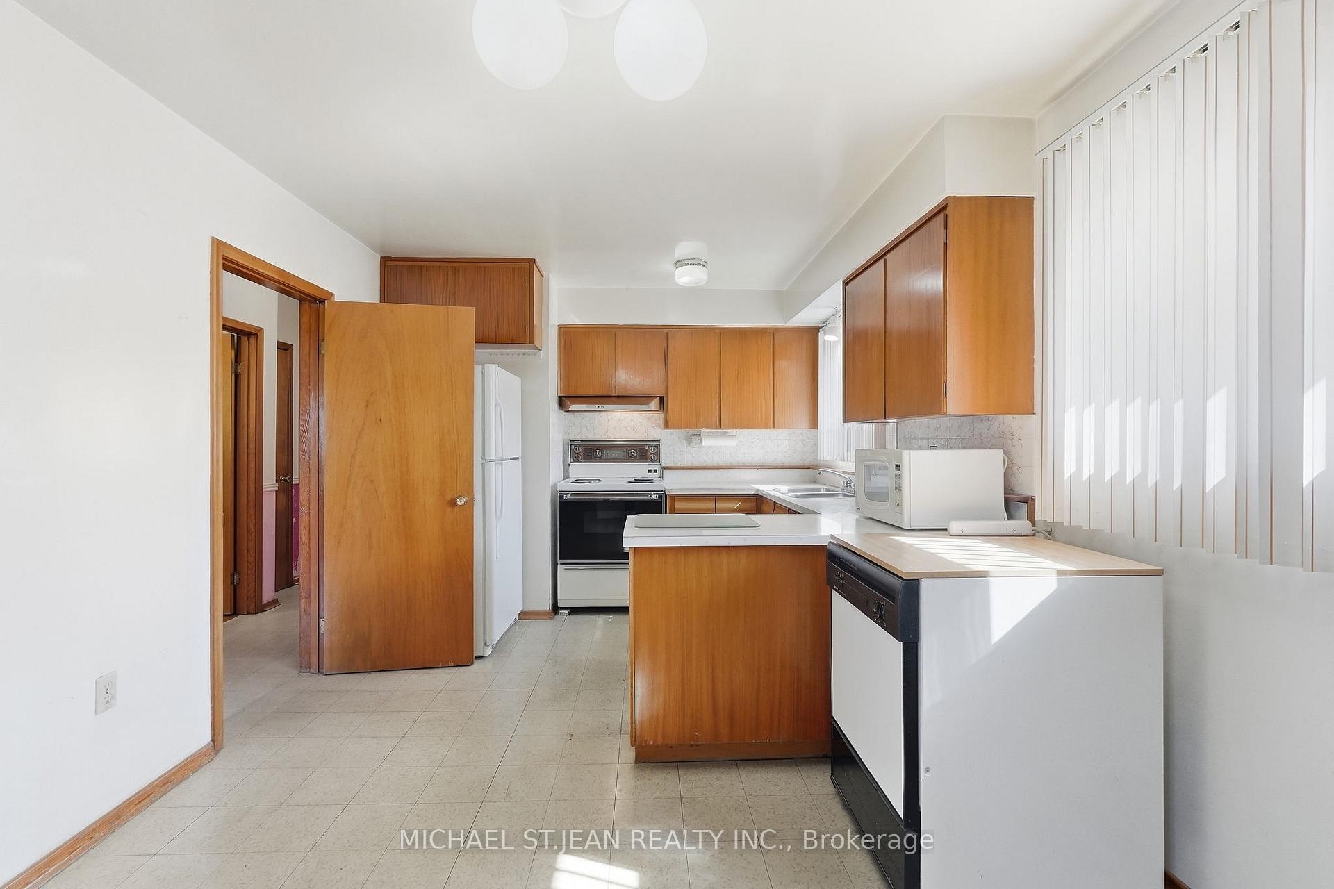 Photo 7 of 234 Normanhurst Avenue, Hamilton, Normanhurst — HOMEH