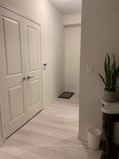 Photo 2 of Unit 320, 39 Annie Craig Drive, Etobicoke, Mimico — HOMEH