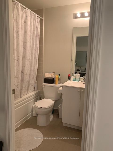 Photo 14 of Unit 320, 39 Annie Craig Drive, Etobicoke, Mimico — HOMEH