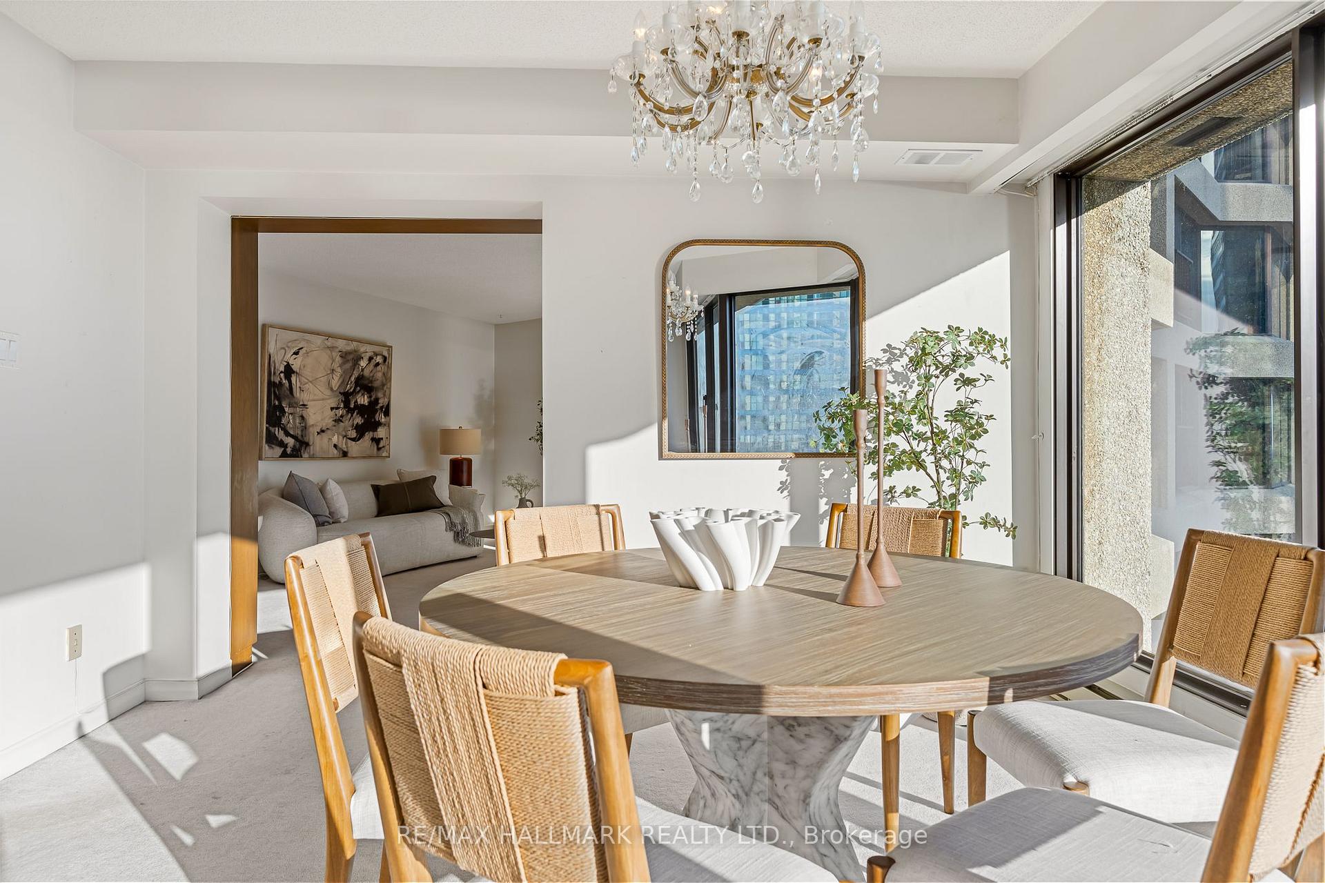 Photo 11 of Unit 2408, 65 Harbour Square, Toronto, Waterfront Communities — HOMEH