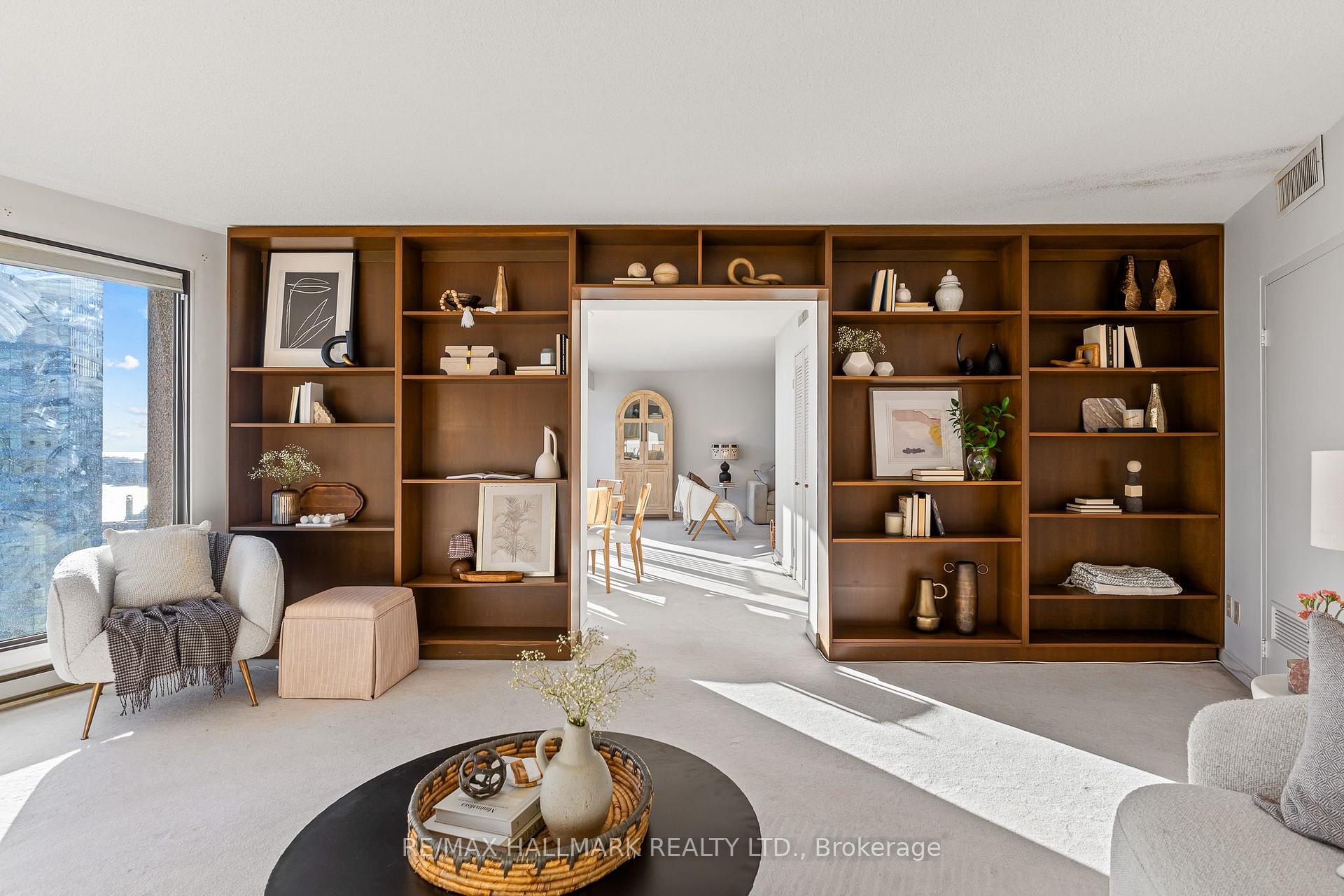 Photo 18 of Unit 2408, 65 Harbour Square, Toronto, Waterfront Communities — HOMEH
