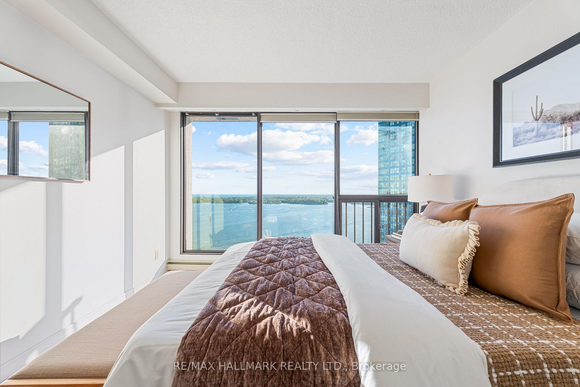 Photo 36 of Unit 2408, 65 Harbour Square, Toronto, Waterfront Communities — HOMEH