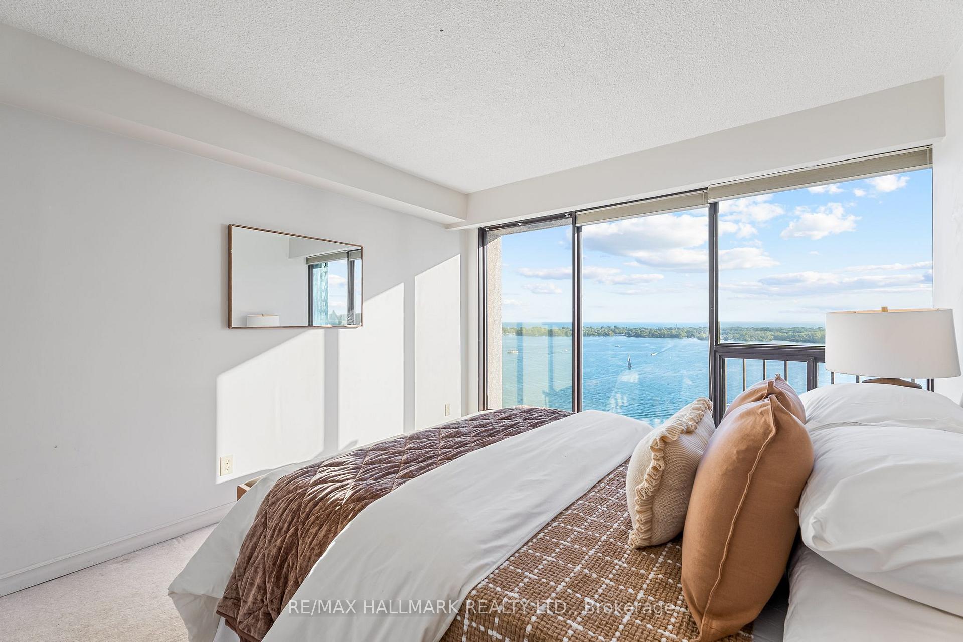Photo 37 of Unit 2408, 65 Harbour Square, Toronto, Waterfront Communities — HOMEH