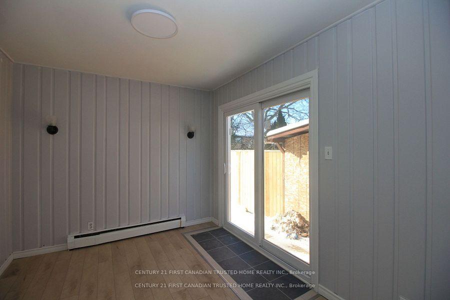 Photo 6 of Unit 1, 627 Commissioners Road E, London, South R — HOMEH
