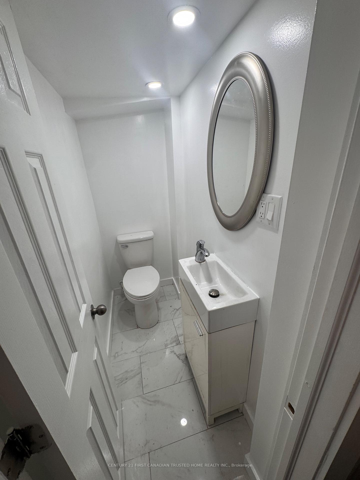 Photo 10 of Unit 1, 627 Commissioners Road E, London, South R — HOMEH