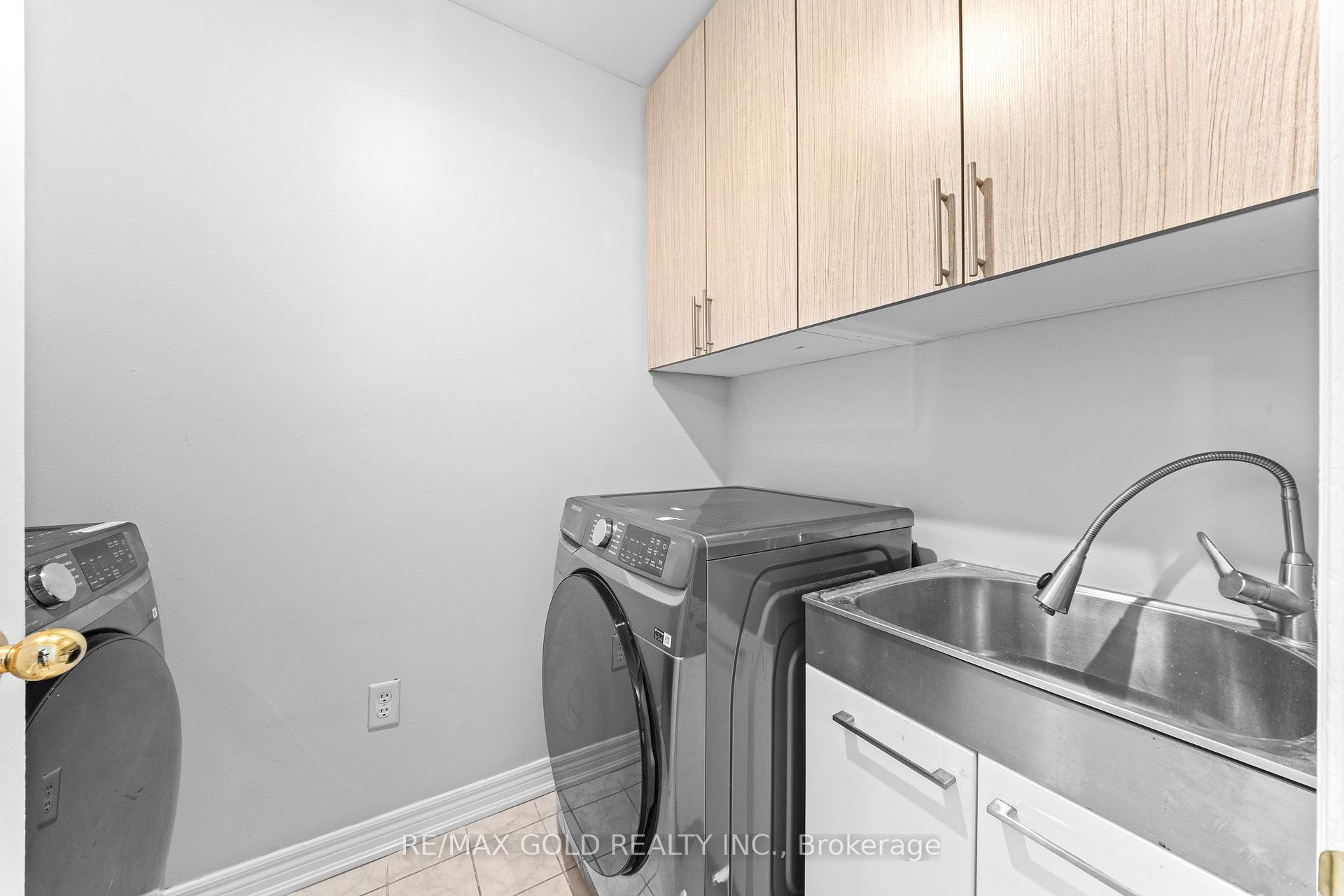 Photo 19 of 70 Crystalview Crescent, Brampton, Bram East — HOMEH