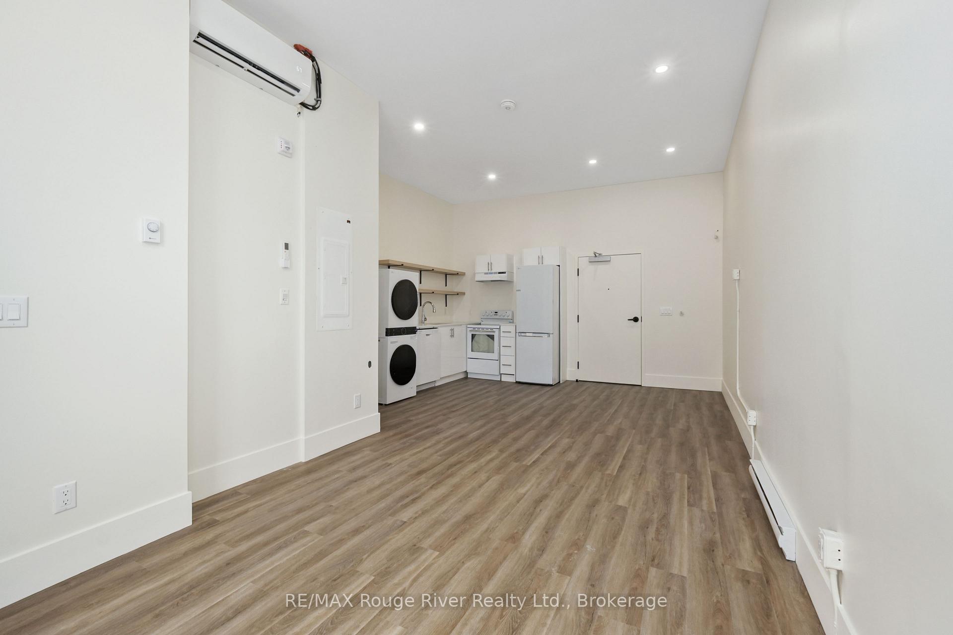 Photo 6 of Unit 203, 29a King Street W, Cobourg — HOMEH