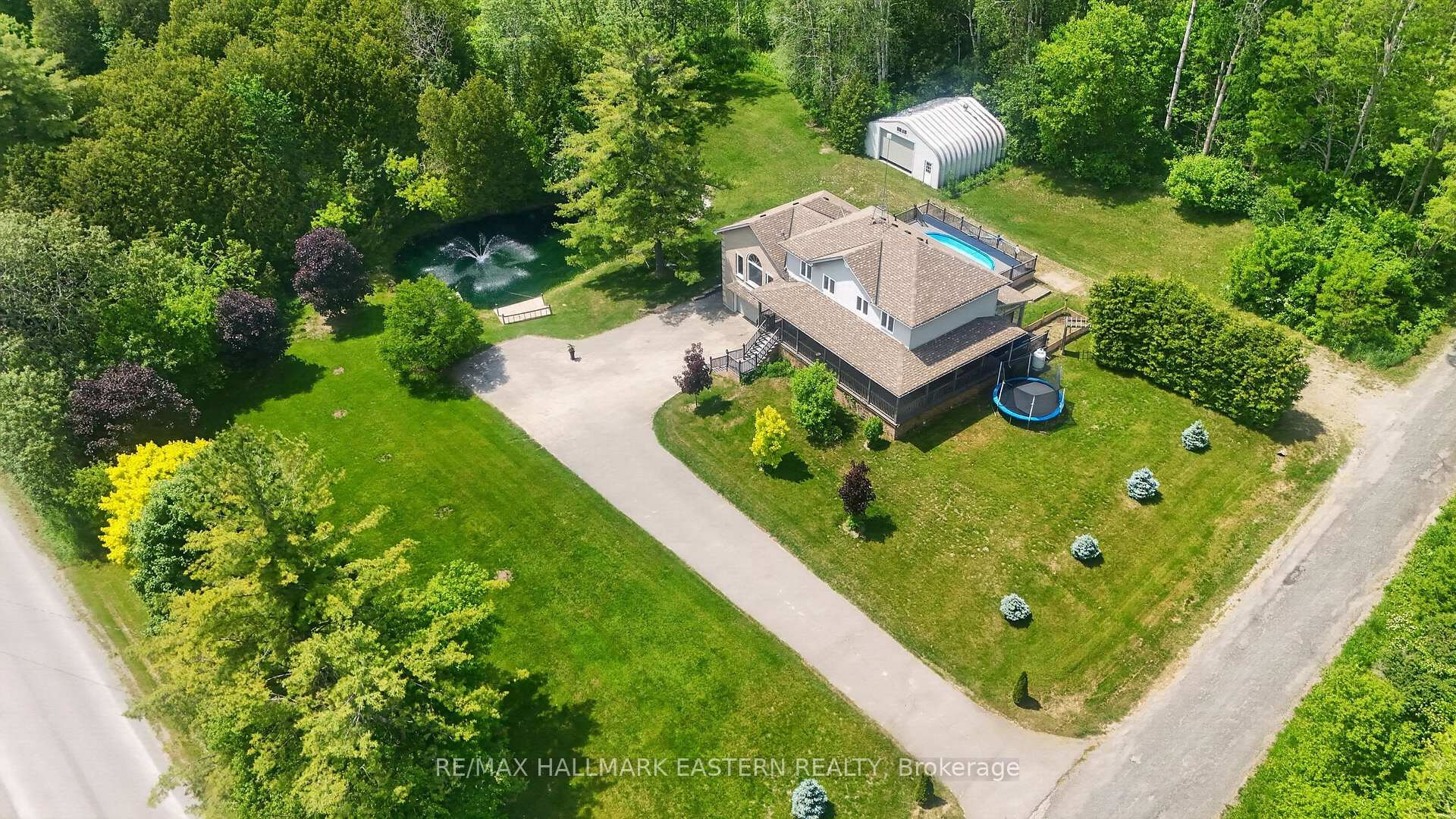 Photo 3 of 4038 Spring Road, Hamilton Township, Rural Hamilton — HOMEH