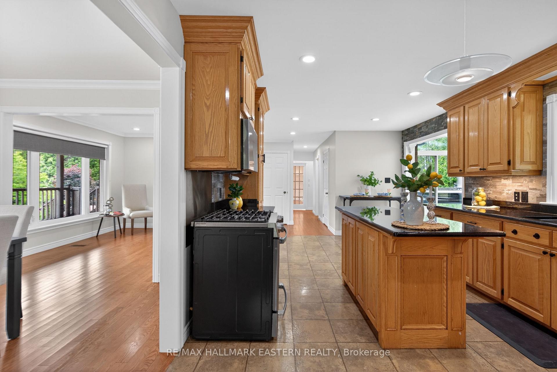 Photo 14 of 4038 Spring Road, Hamilton Township, Rural Hamilton — HOMEH