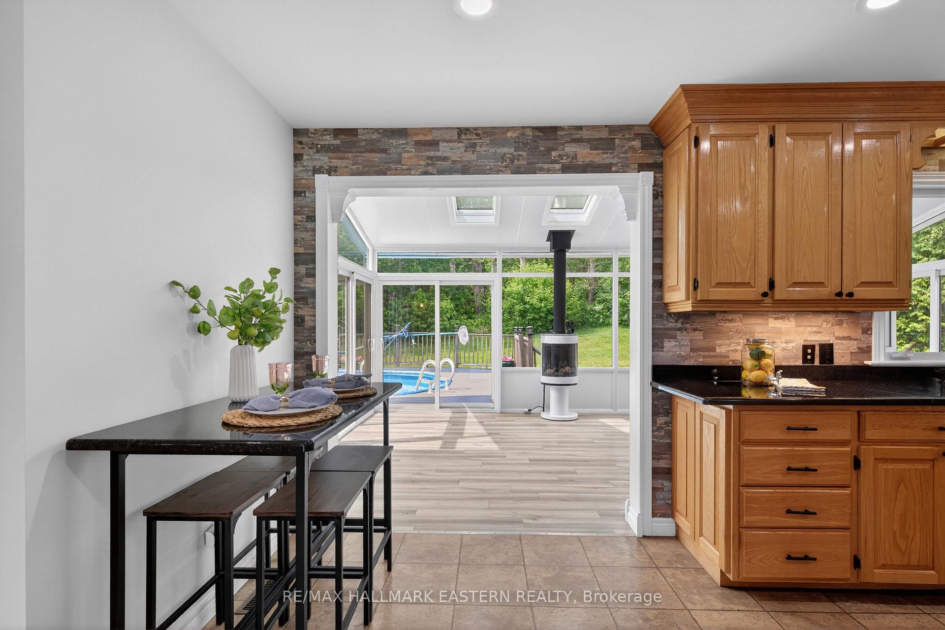 Photo 15 of 4038 Spring Road, Hamilton Township, Rural Hamilton — HOMEH