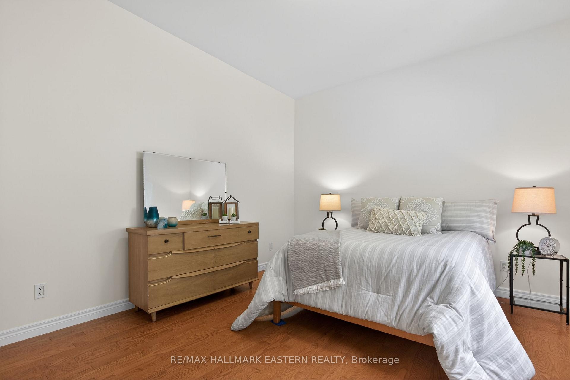 Photo 19 of 4038 Spring Road, Hamilton Township, Rural Hamilton — HOMEH
