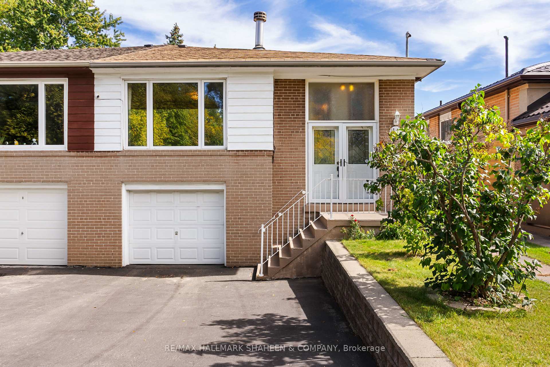 Photo 1 of 44 Elise Terrace, North York, Newtonbrook West — HOMEH
