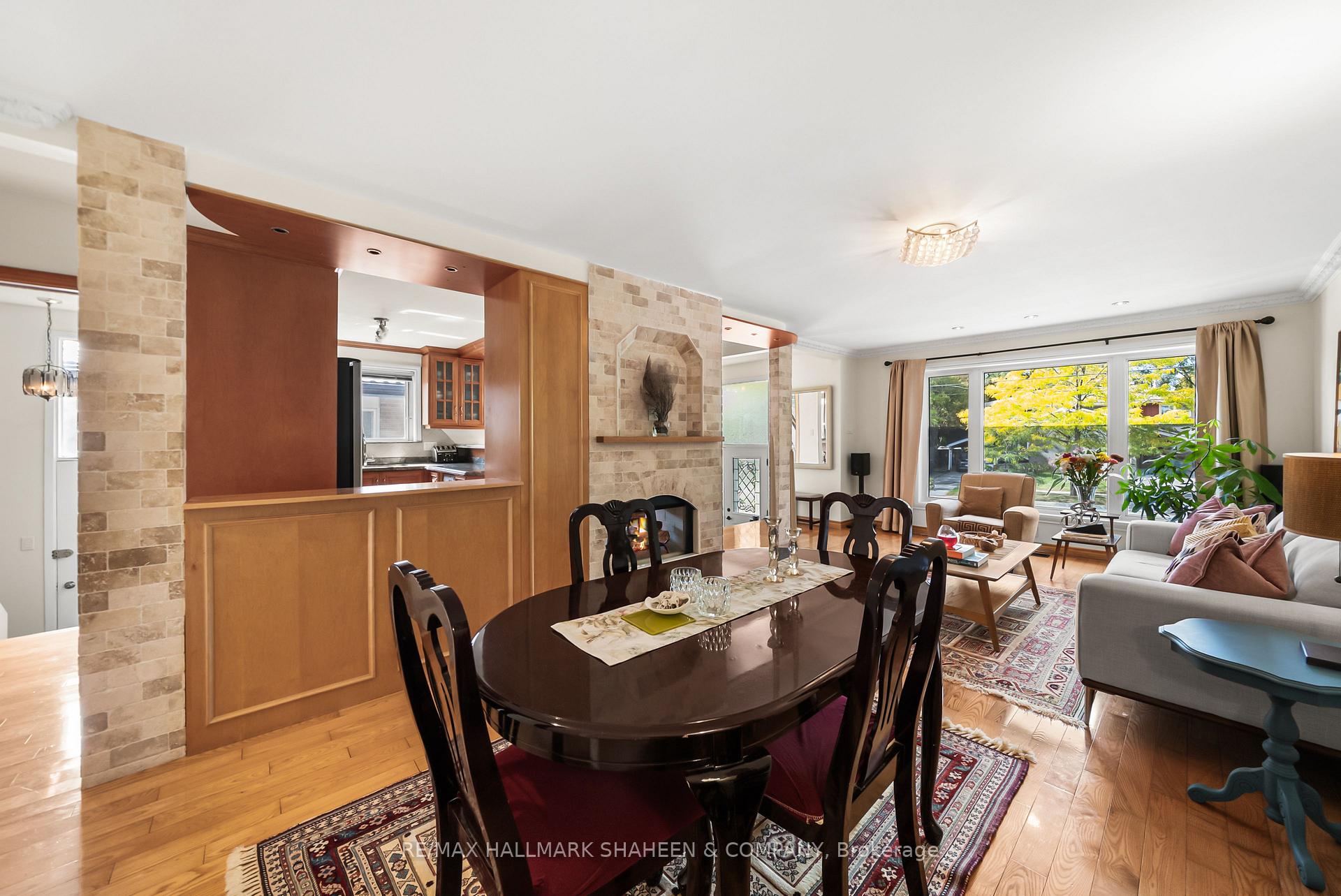 Photo 13 of 44 Elise Terrace, North York, Newtonbrook West — HOMEH