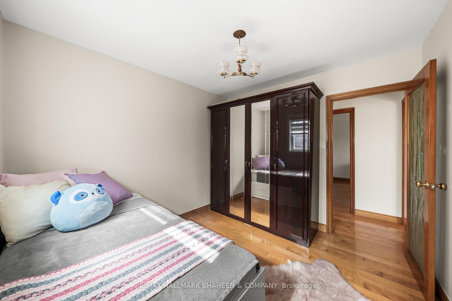 Photo 27 of 44 Elise Terrace, North York, Newtonbrook West — HOMEH