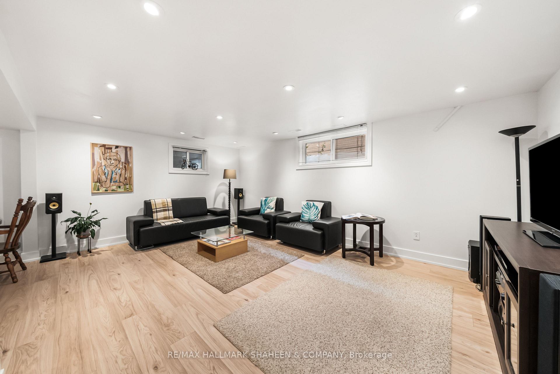 Photo 35 of 44 Elise Terrace, North York, Newtonbrook West — HOMEH