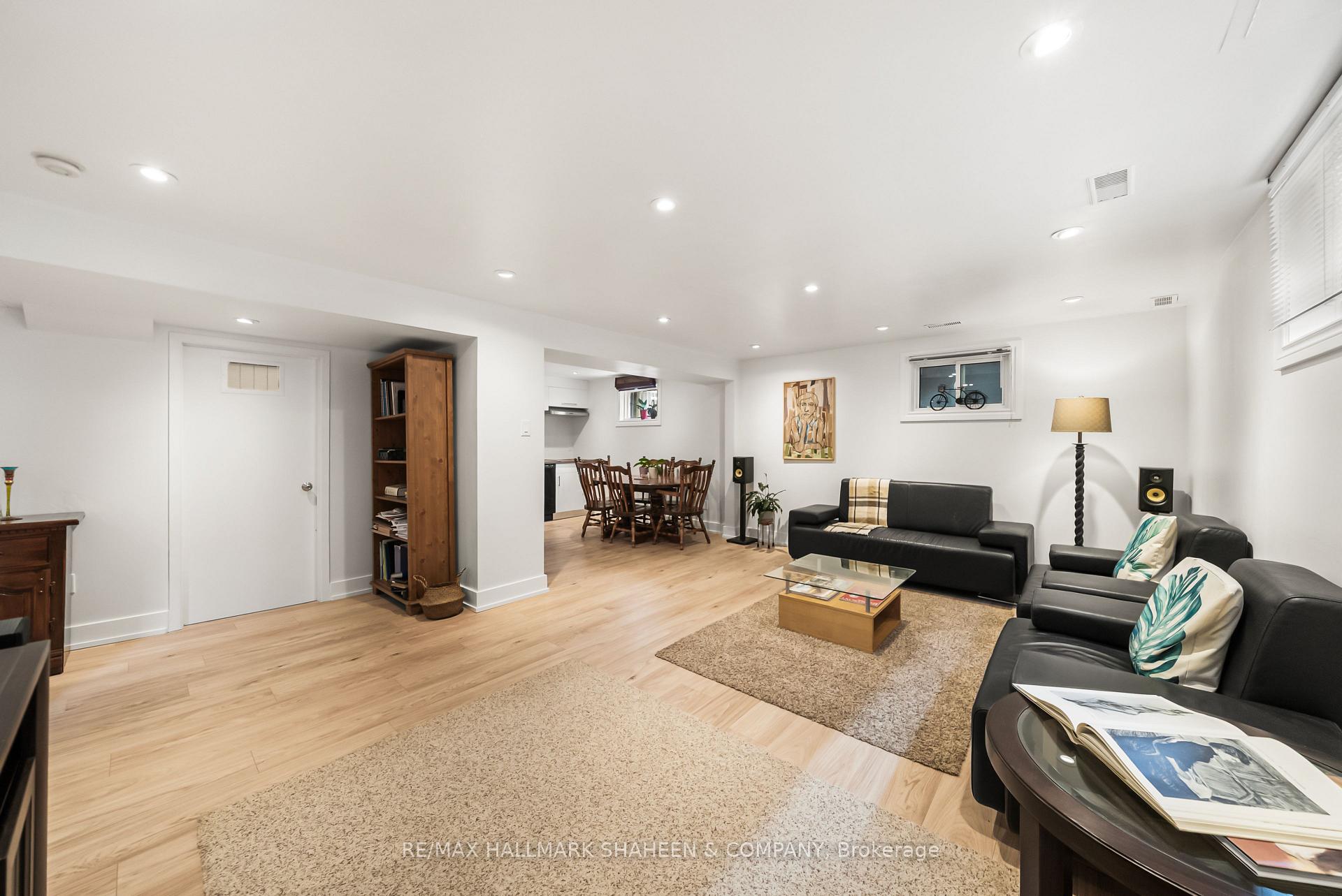Photo 36 of 44 Elise Terrace, North York, Newtonbrook West — HOMEH