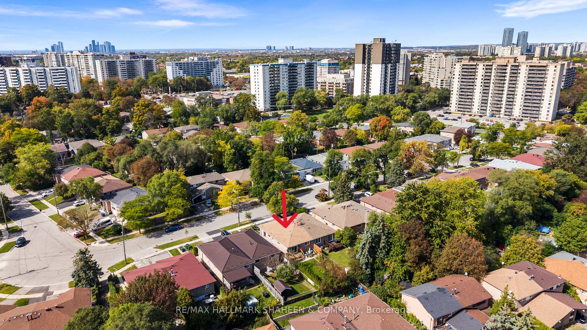 Photo 7 of 44 Elise Terrace, North York, Newtonbrook West — HOMEH