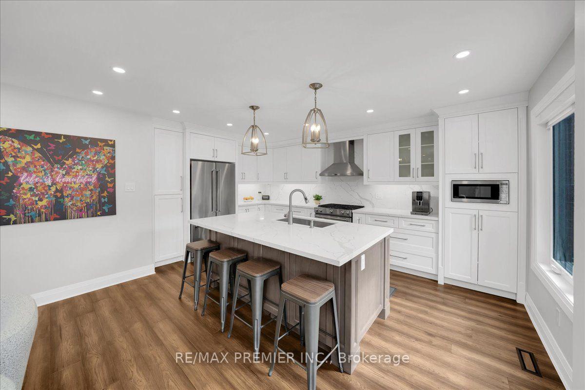 Photo 14 of 23 Berrydown Drive, Caledon, Bolton East — HOMEH