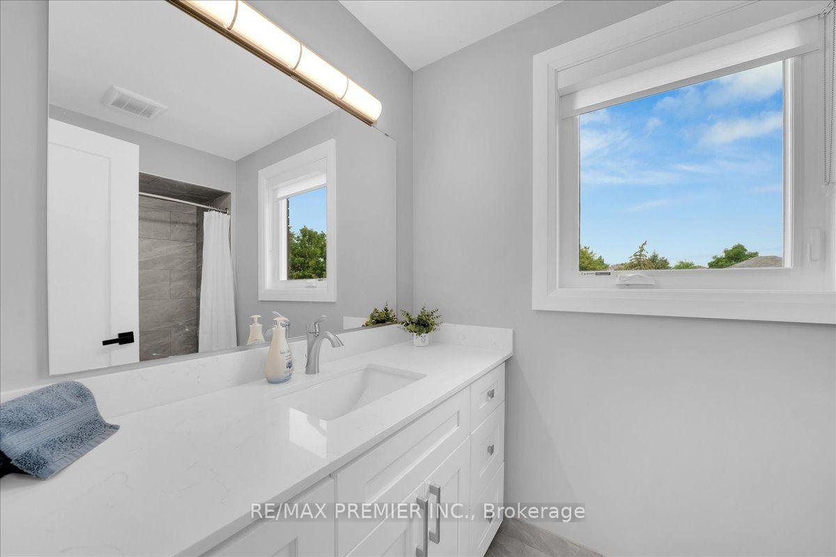 Photo 29 of 23 Berrydown Drive, Caledon, Bolton East — HOMEH