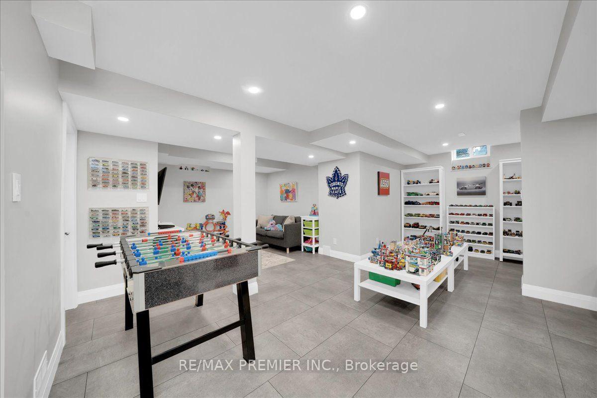 Photo 35 of 23 Berrydown Drive, Caledon, Bolton East — HOMEH