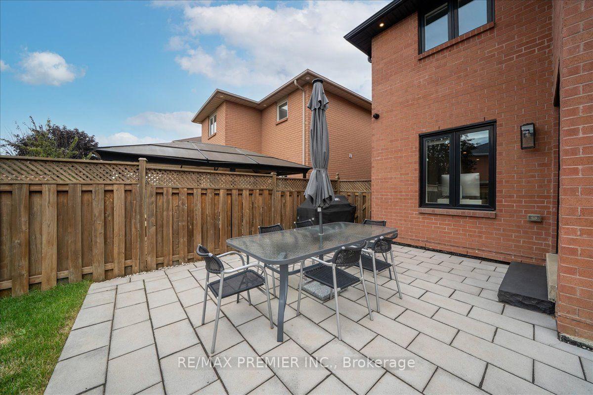 Photo 44 of 23 Berrydown Drive, Caledon, Bolton East — HOMEH