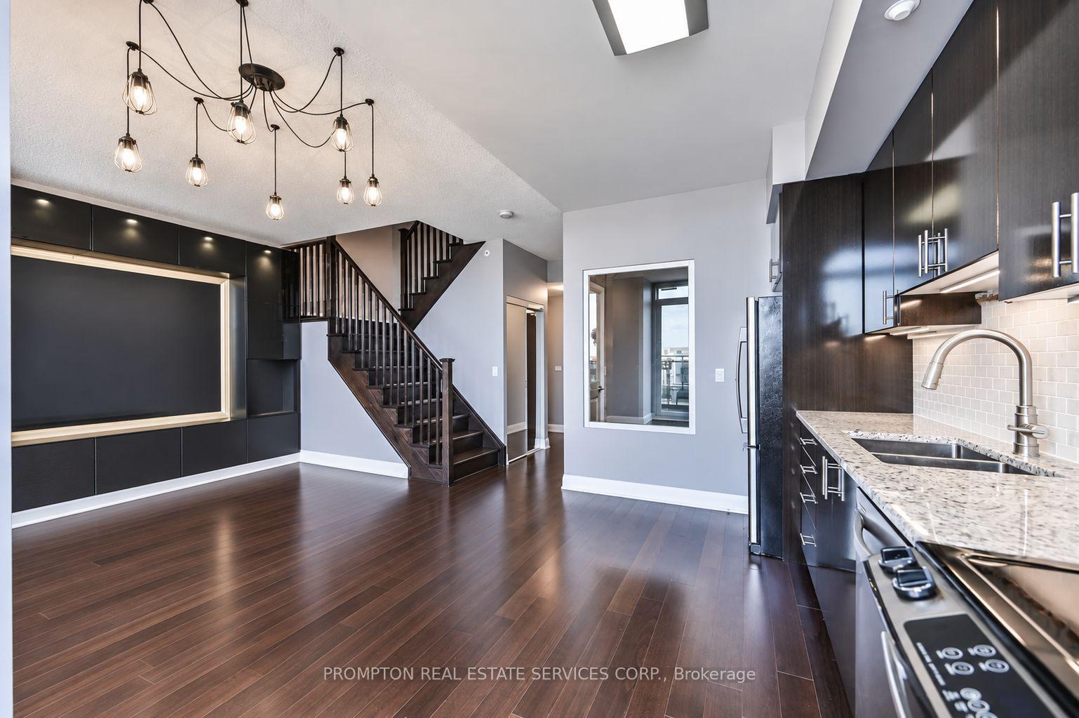 Photo 5 of Unit Ph 08, 372 Highway 7 Road E, Richmond Hill, Doncrest — HOMEH
